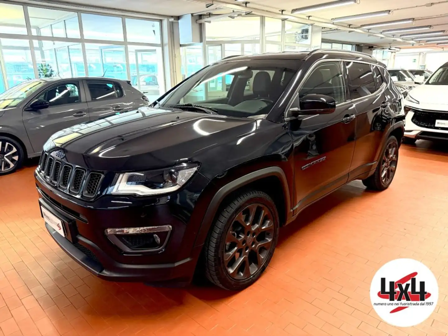 Jeep Compass 1.3 Turbo T4 PHEV AT6 4xe S *OFFERTA PROMO* Nero - 1