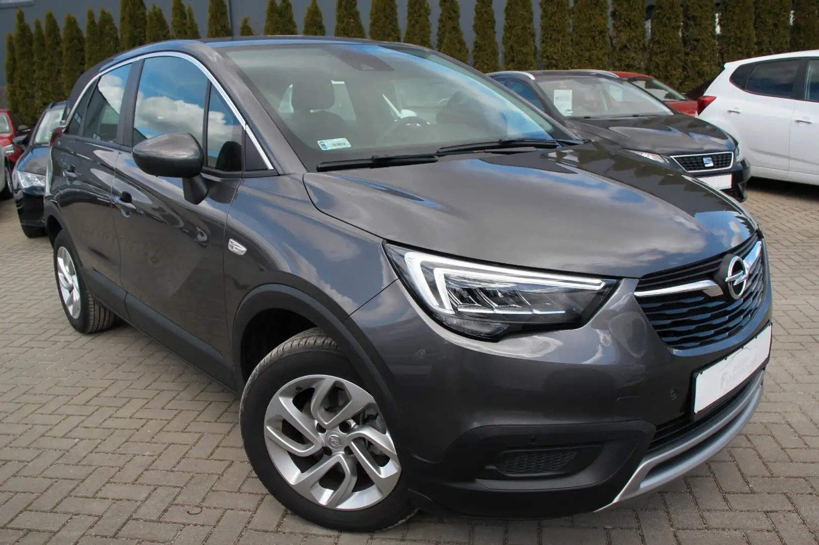 Opel Crossland X Aut. Klima/Kamera/Sitzhz/Tempomat Grau - 1