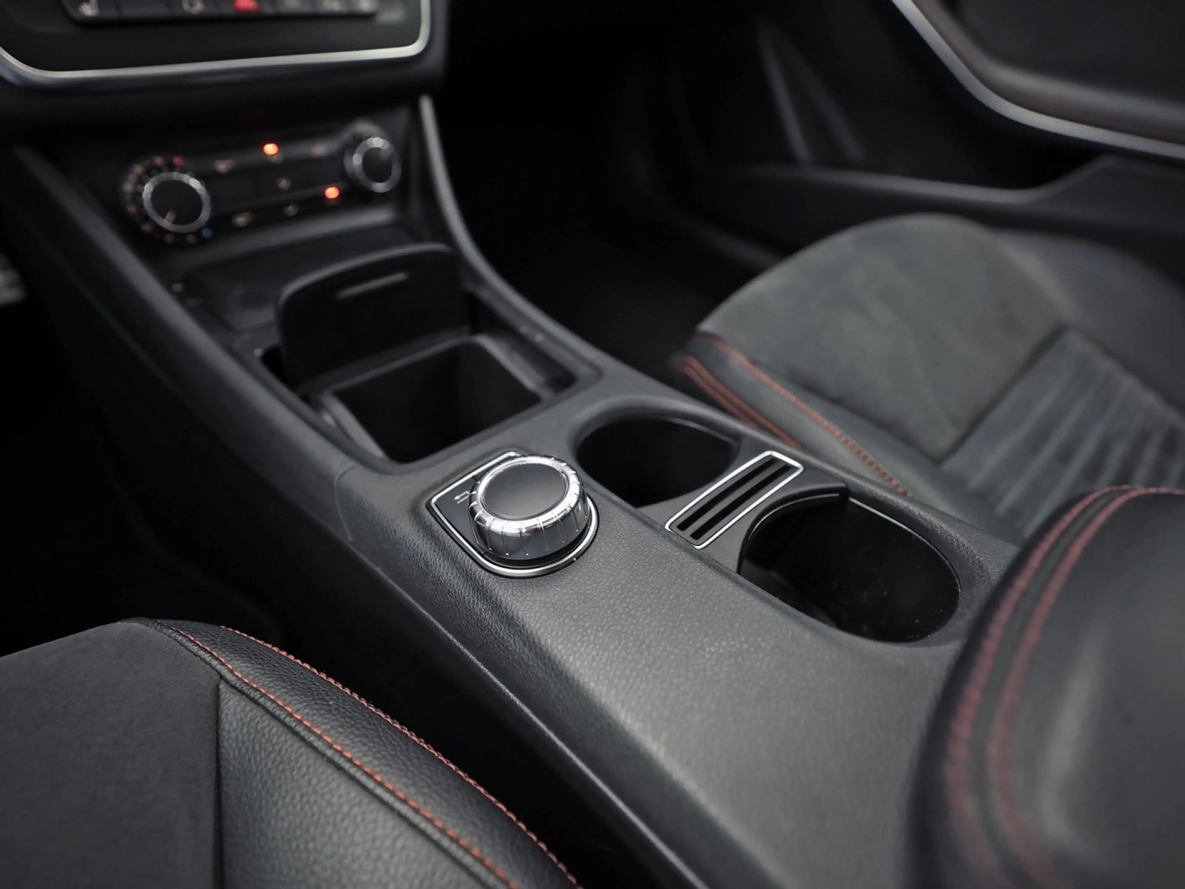 Mercedes-Benz CLA 250 AMG Sport 211Pk Automaat (PANORAMADAK, STERRENHEME — photo 26