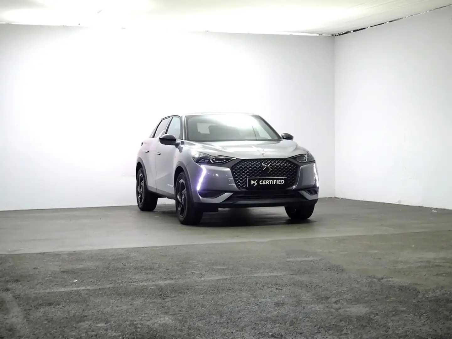 DS Automobiles DS 3 1.5 BLUEHDI 96KW PERFORMANCE LINE AUTO 130CV 5P Gris - 2