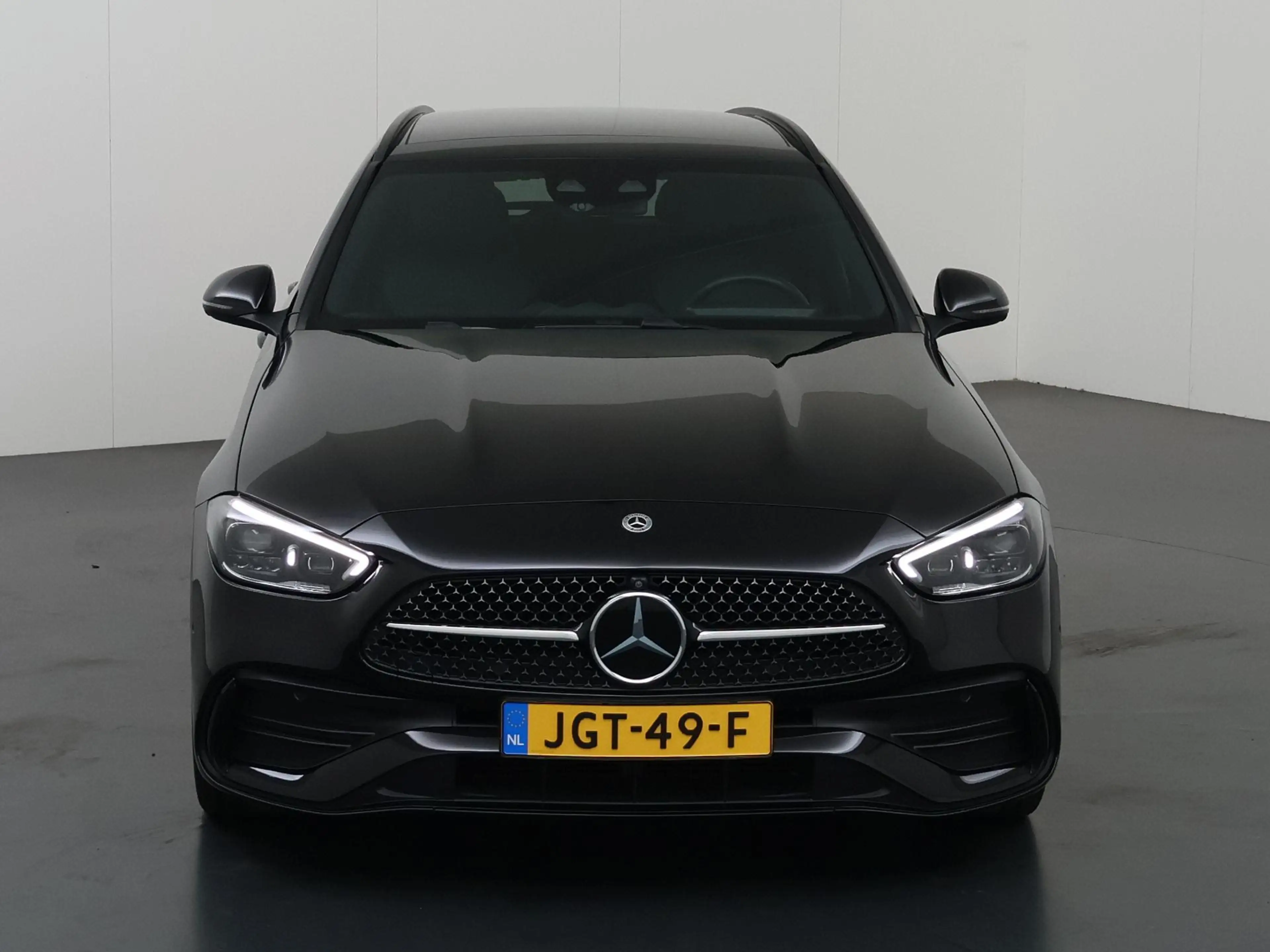 Mercedes-Benz C 300 Estate 300e Business Solution AMG | Panoramaschuif — photo 3