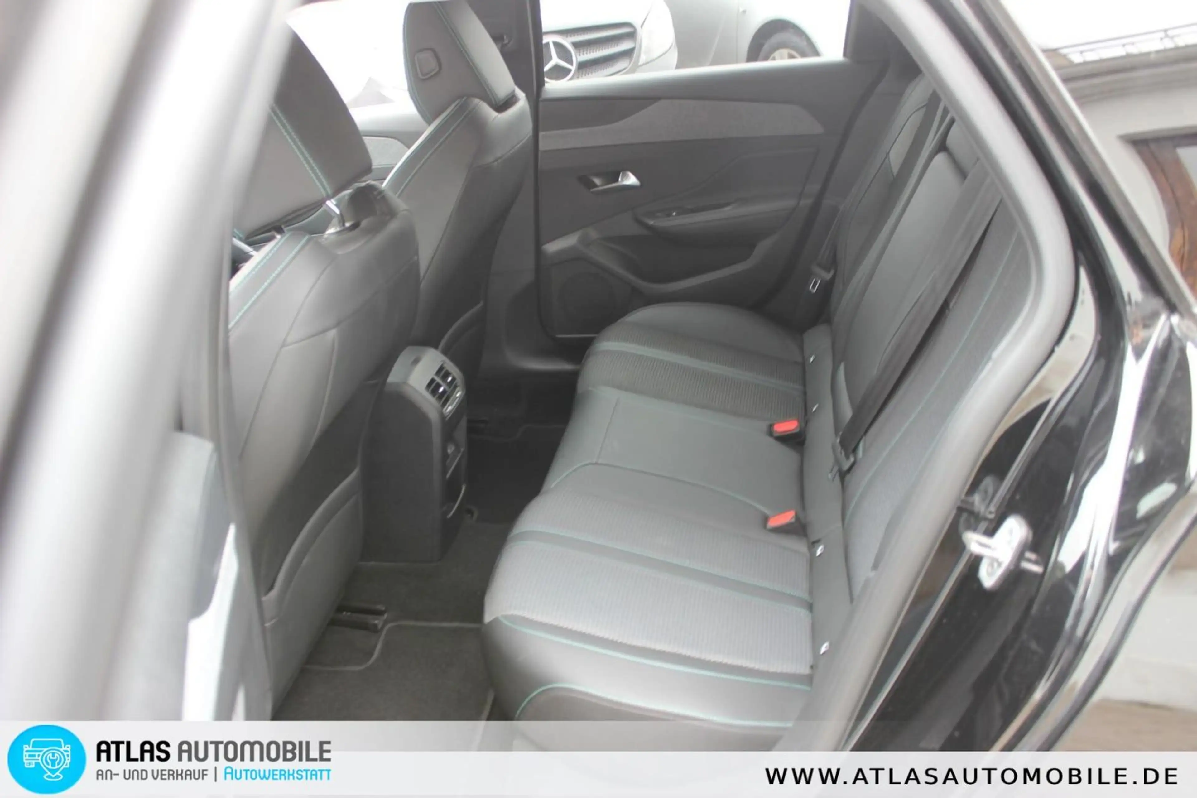 Peugeot 308 SW Allure AUTOMATIK+T-LEDERSITZE+KAMERA+LED — photo 11
