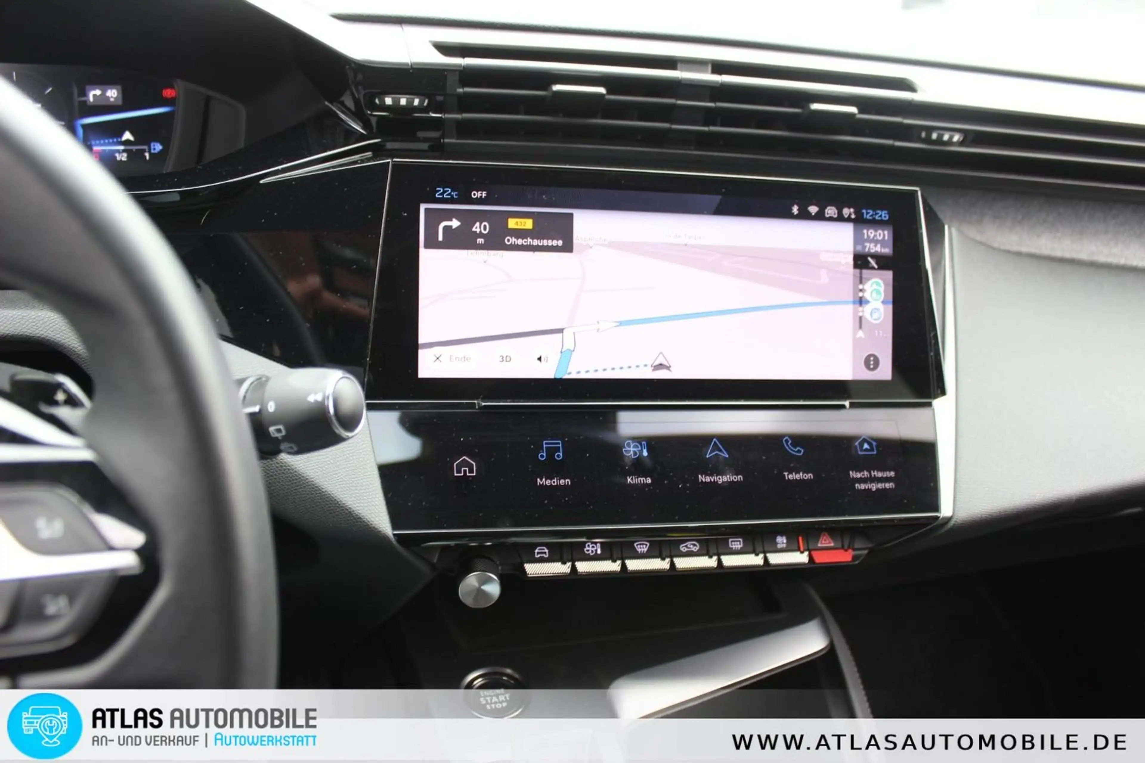 Peugeot 308 SW Allure AUTOMATIK+T-LEDERSITZE+KAMERA+LED — photo 2