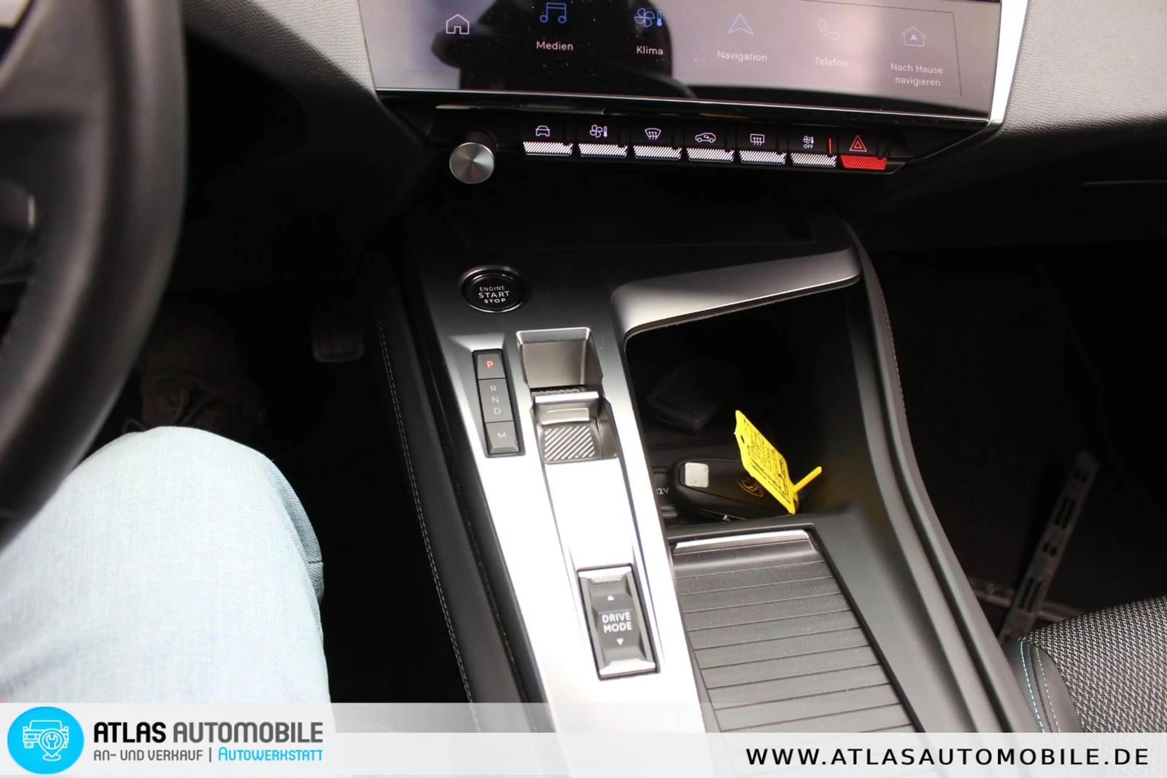 Peugeot 308 SW Allure AUTOMATIK+T-LEDERSITZE+KAMERA+LED — photo 9