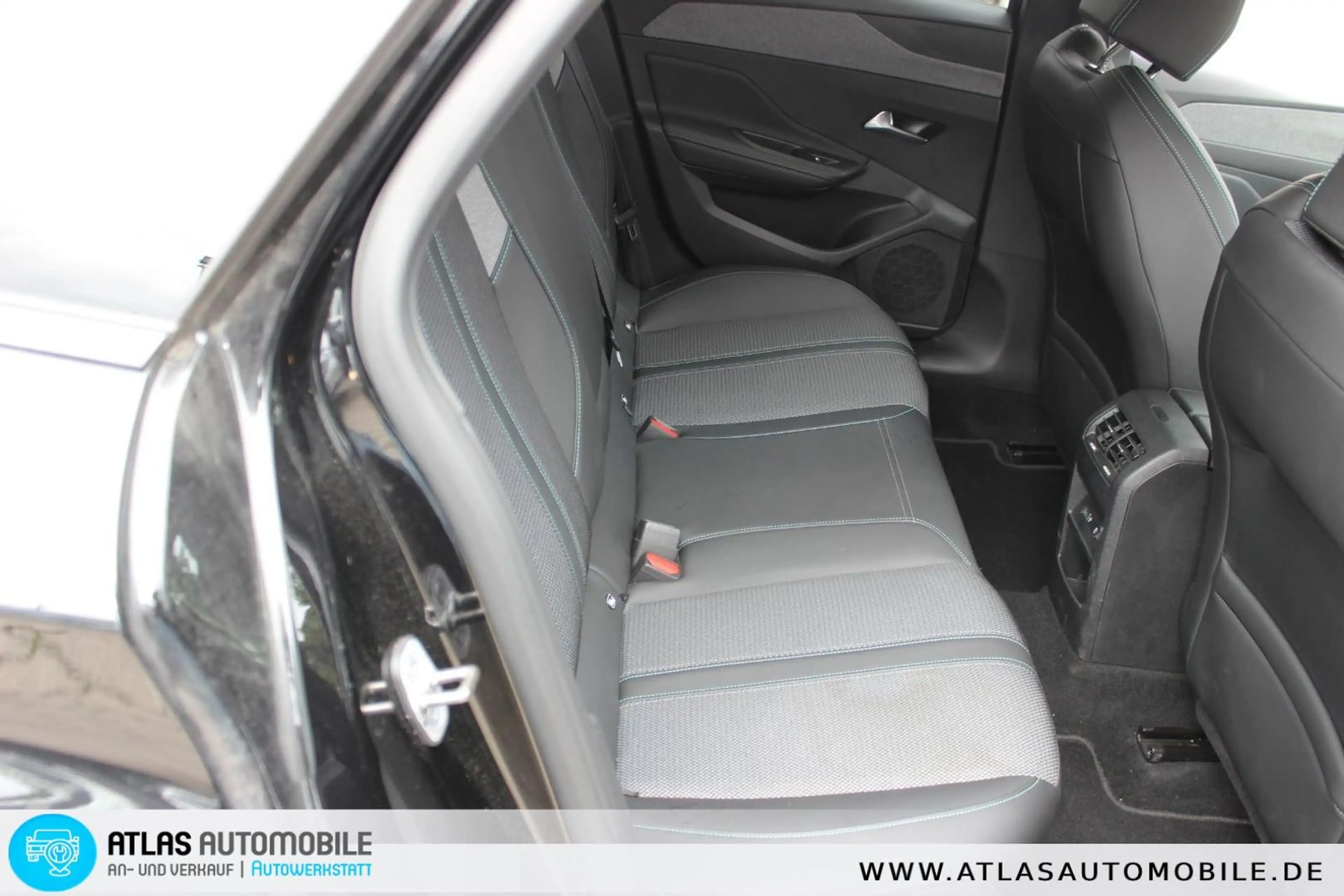 Peugeot 308 SW Allure AUTOMATIK+T-LEDERSITZE+KAMERA+LED — photo 10