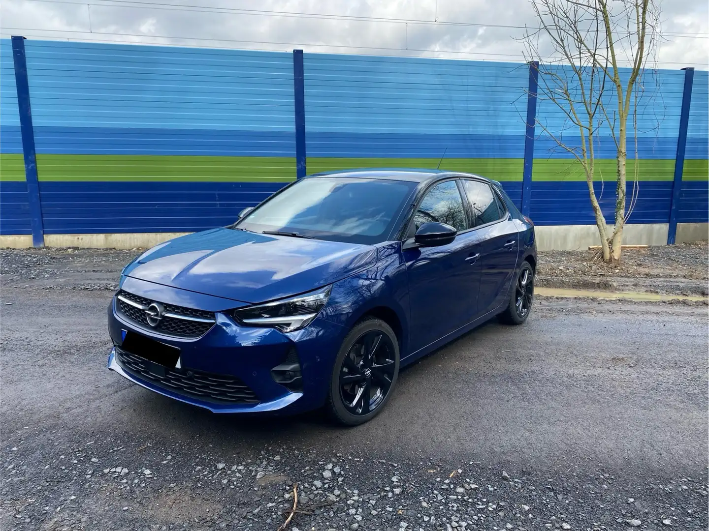 Opel Corsa GS Line Blau - 1