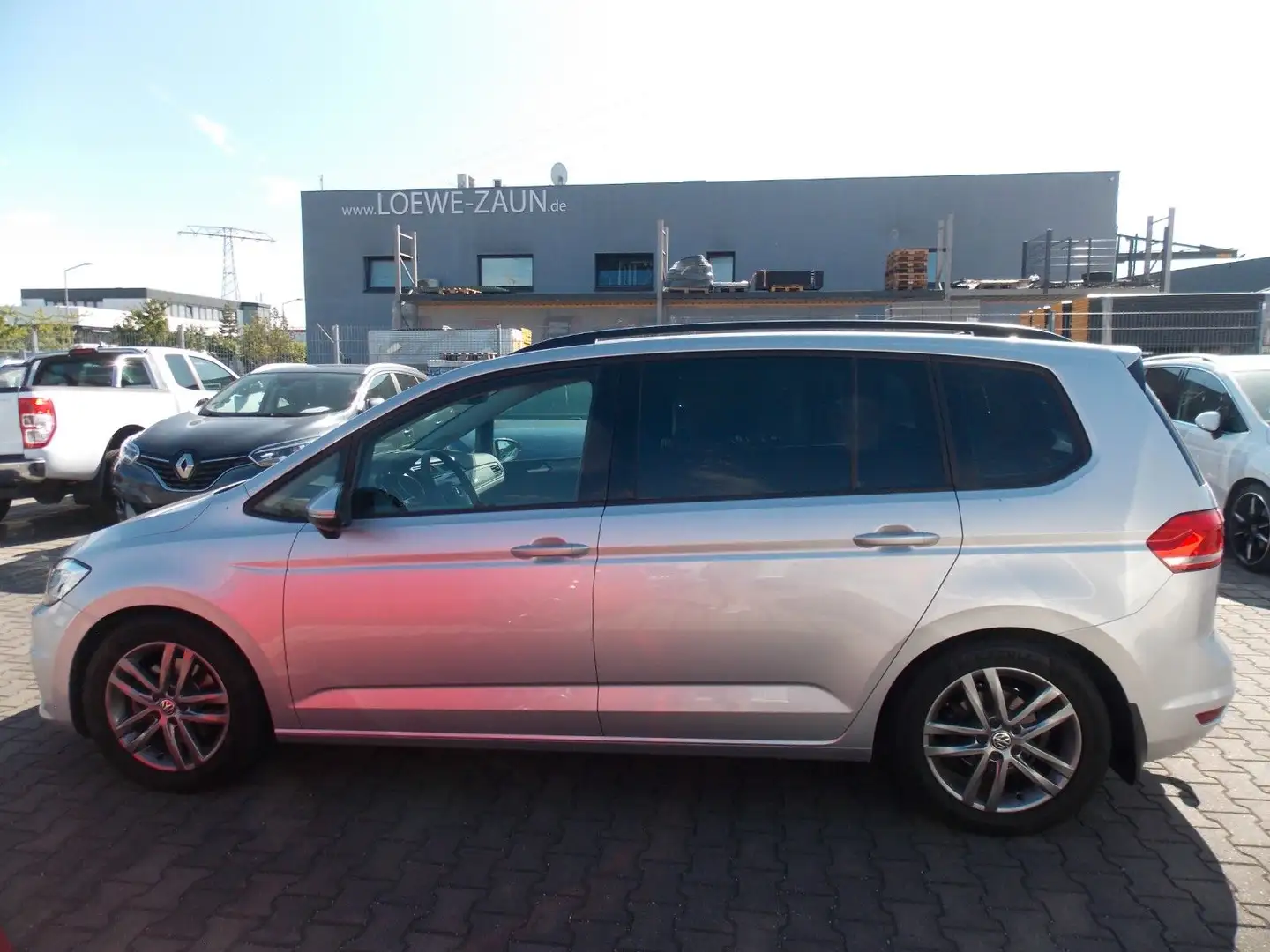 Volkswagen Touran Highline 2.0 TDI Silber - 2