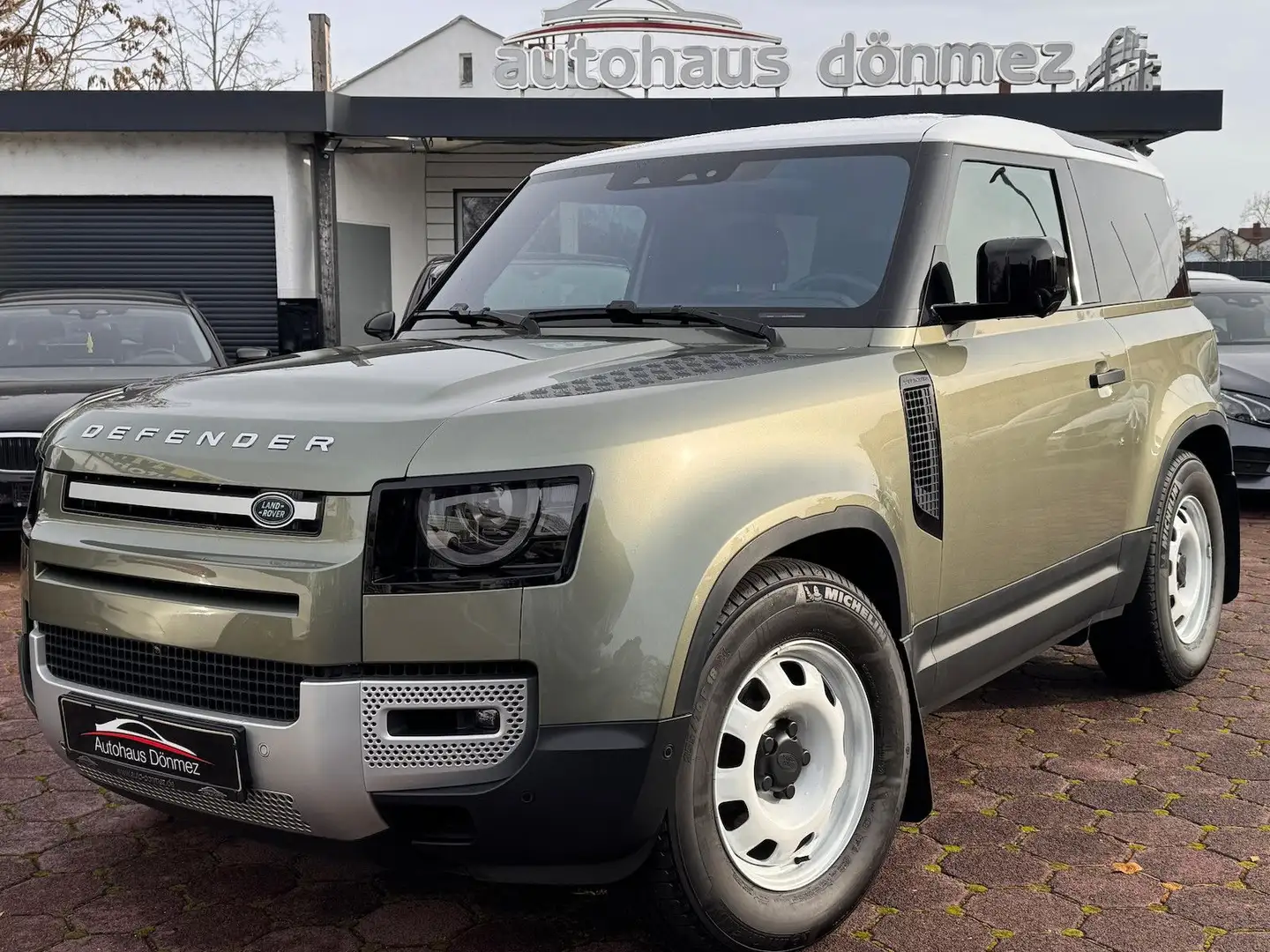 Land Rover Defender 90 D200 WINTER AHK LUFT 360 CARPLAY Verde - 1