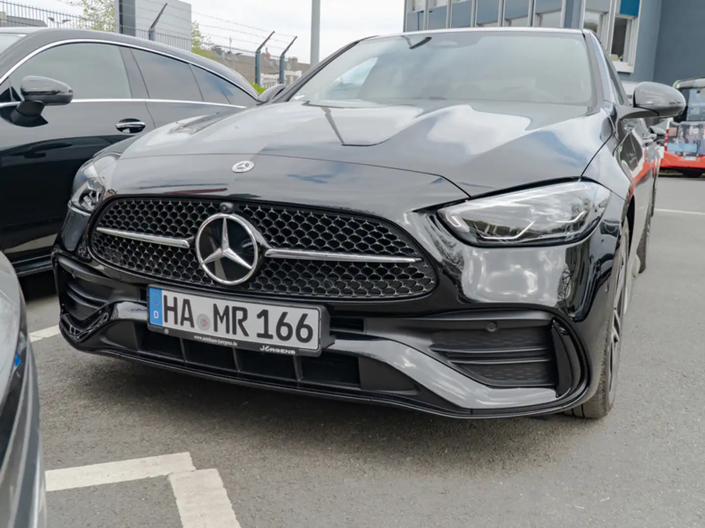 Mercedes-Benz C 180 AMG-Sport/LED/360/Night/Distr/Memo/18' Schwarz - 2