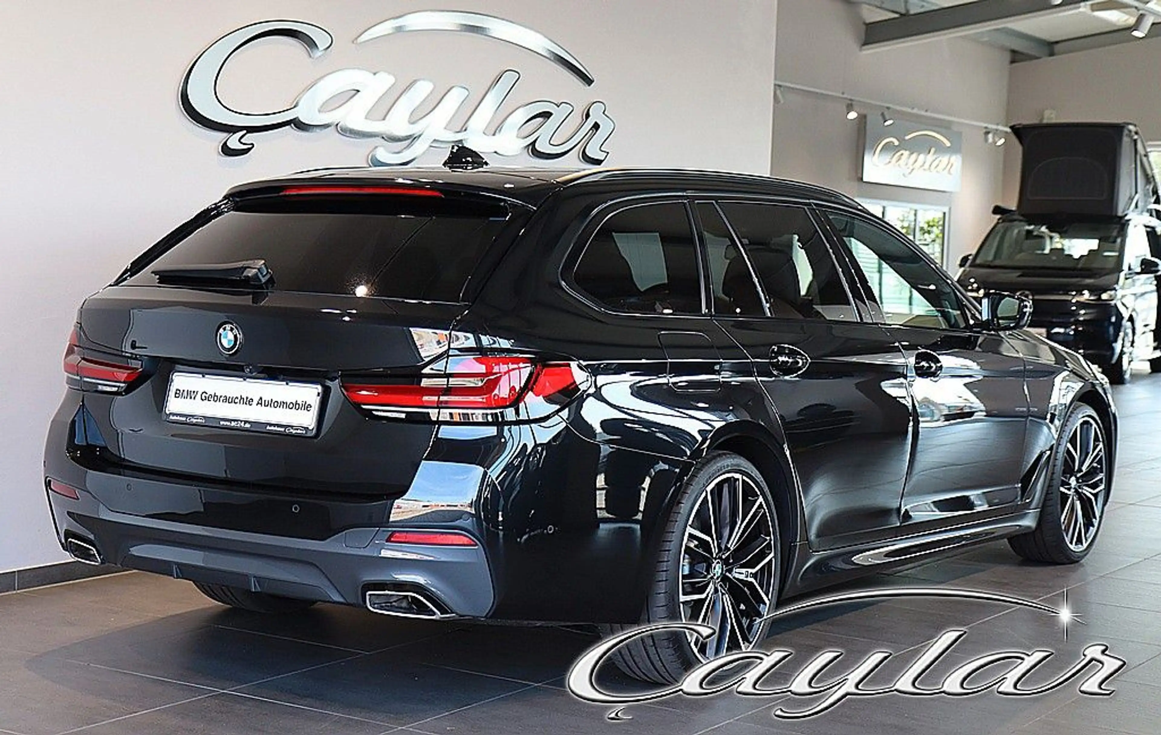 BMW 540 xD TOUR M SPORT SITZBELÜFT STANDHEIZ PANO 20" — photo 6