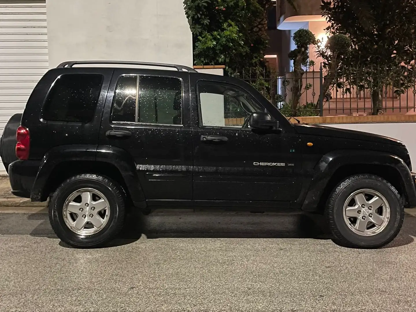 Jeep Cherokee Cherokee 5p 2.5 td Limited LX my01 Nero - 2