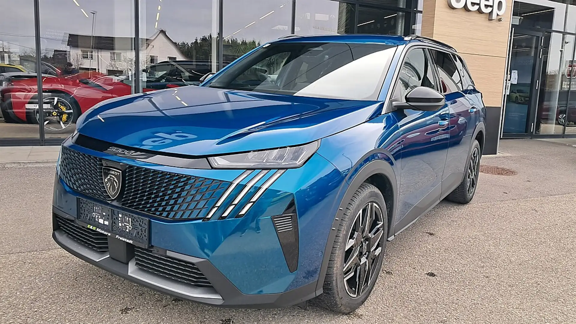Peugeot 5008 mHEV 145 e-DCS6 Aut. Blau - 1