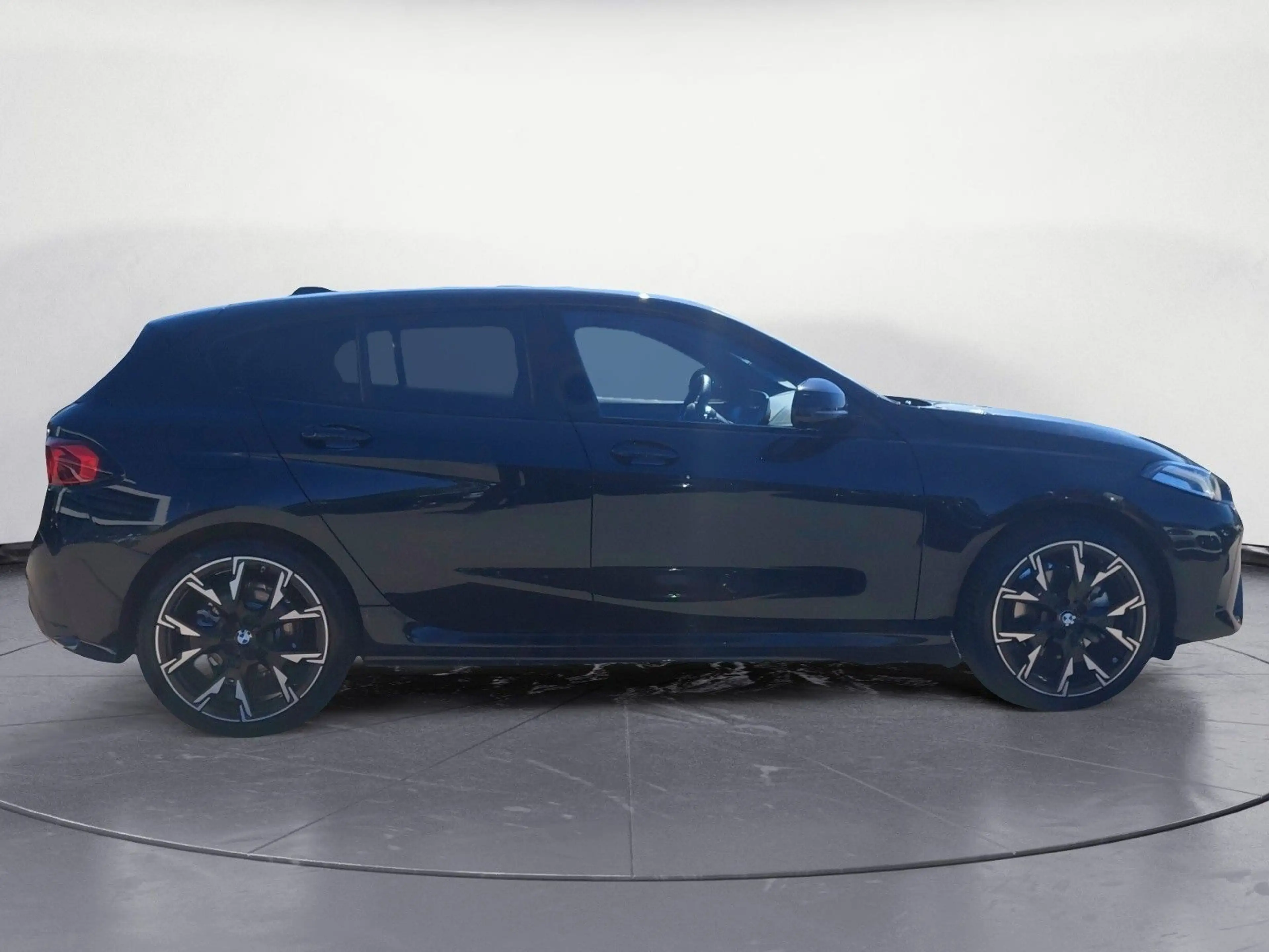 BMW 118 d M Sportpaket Navi Rückfahrkamera LED 19 Zol — photo 7