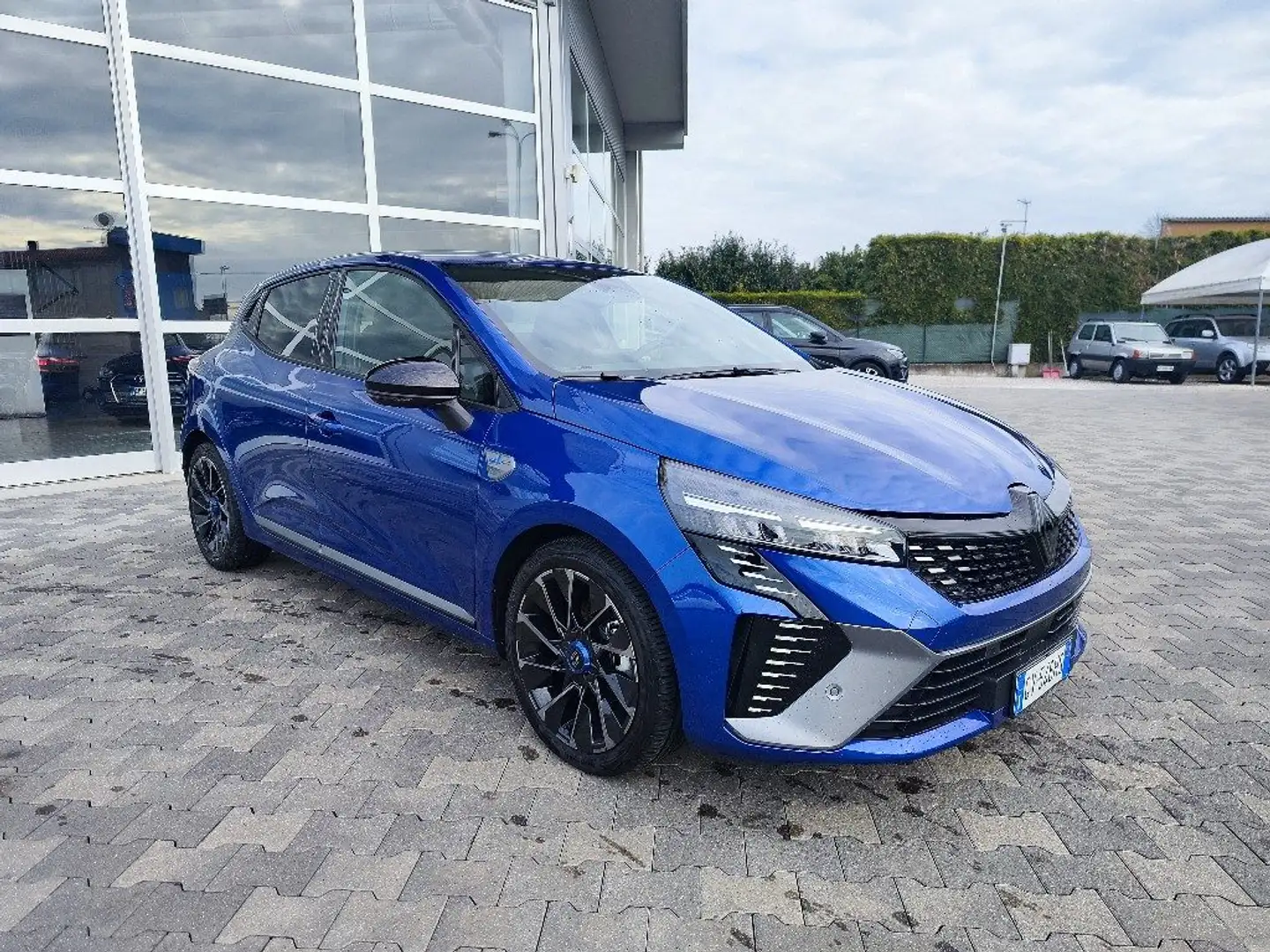 Renault Clio Full Hybrid E-Tech 145 CV 5 porte Esprit Alpine Bleu - 2