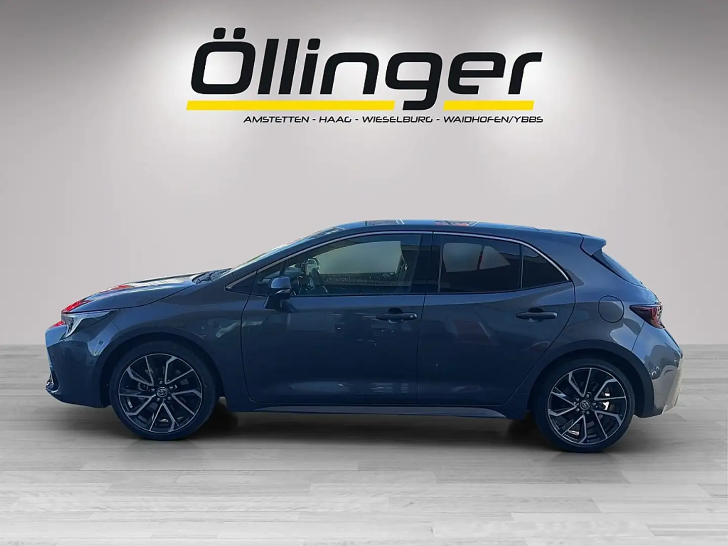 Toyota Corolla 2,0 Hybrid Lounge + Leder + Schiebedach! Grau - 2