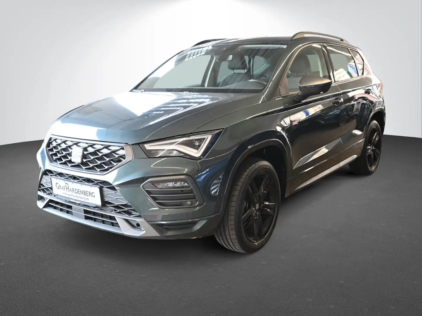 SEAT Ateca 1.5 TSI FR PDC LED ACC SzHzg Grün - 1