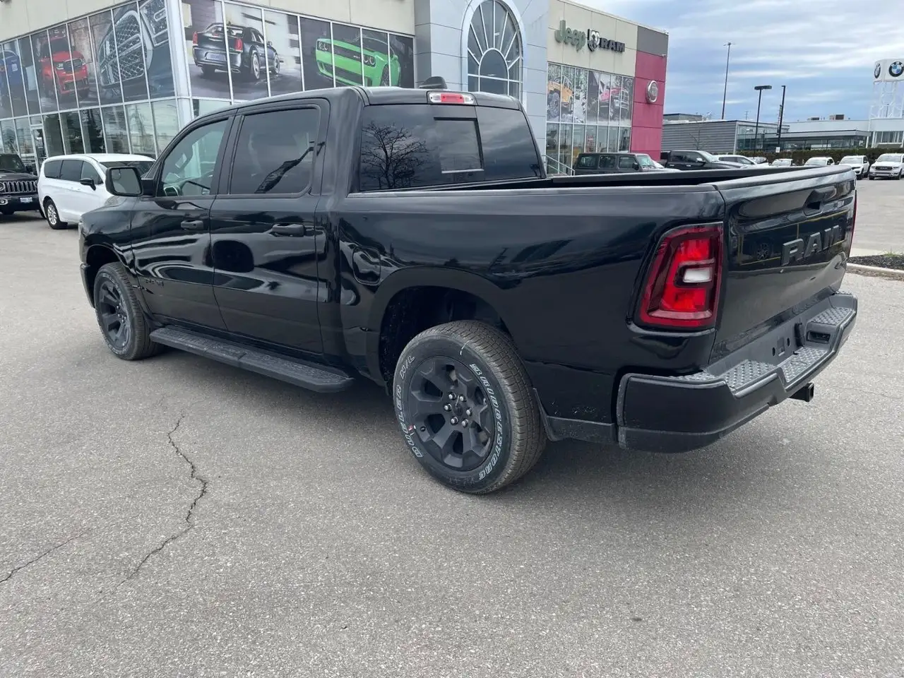 RAM 1500 снимка RAM 1500