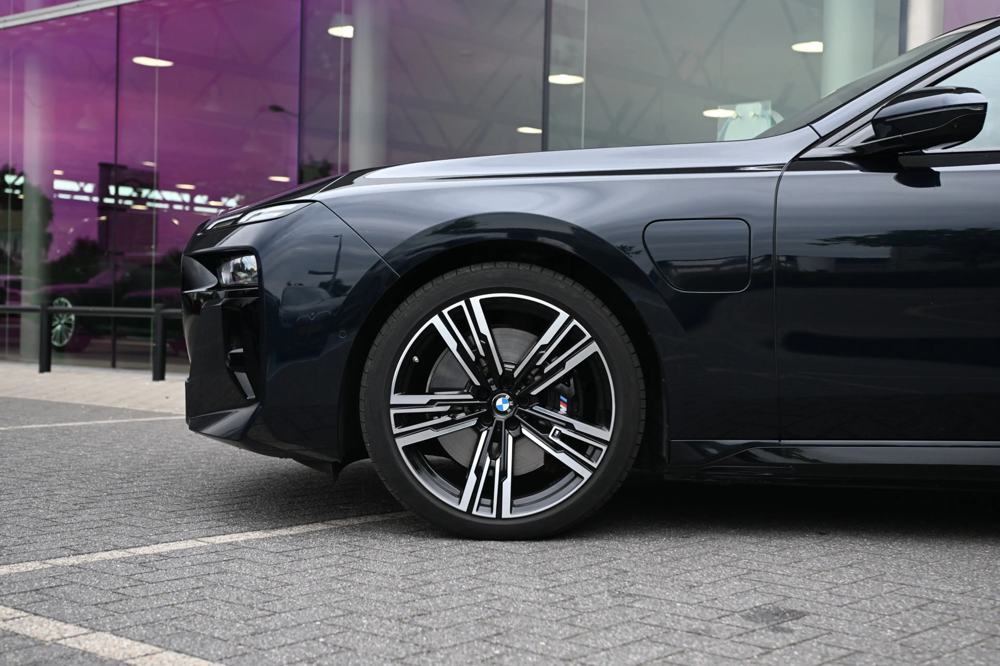 BMW 750 7 Serie 750e xDrive M Sport Automaat / Panoramadak — photo 9