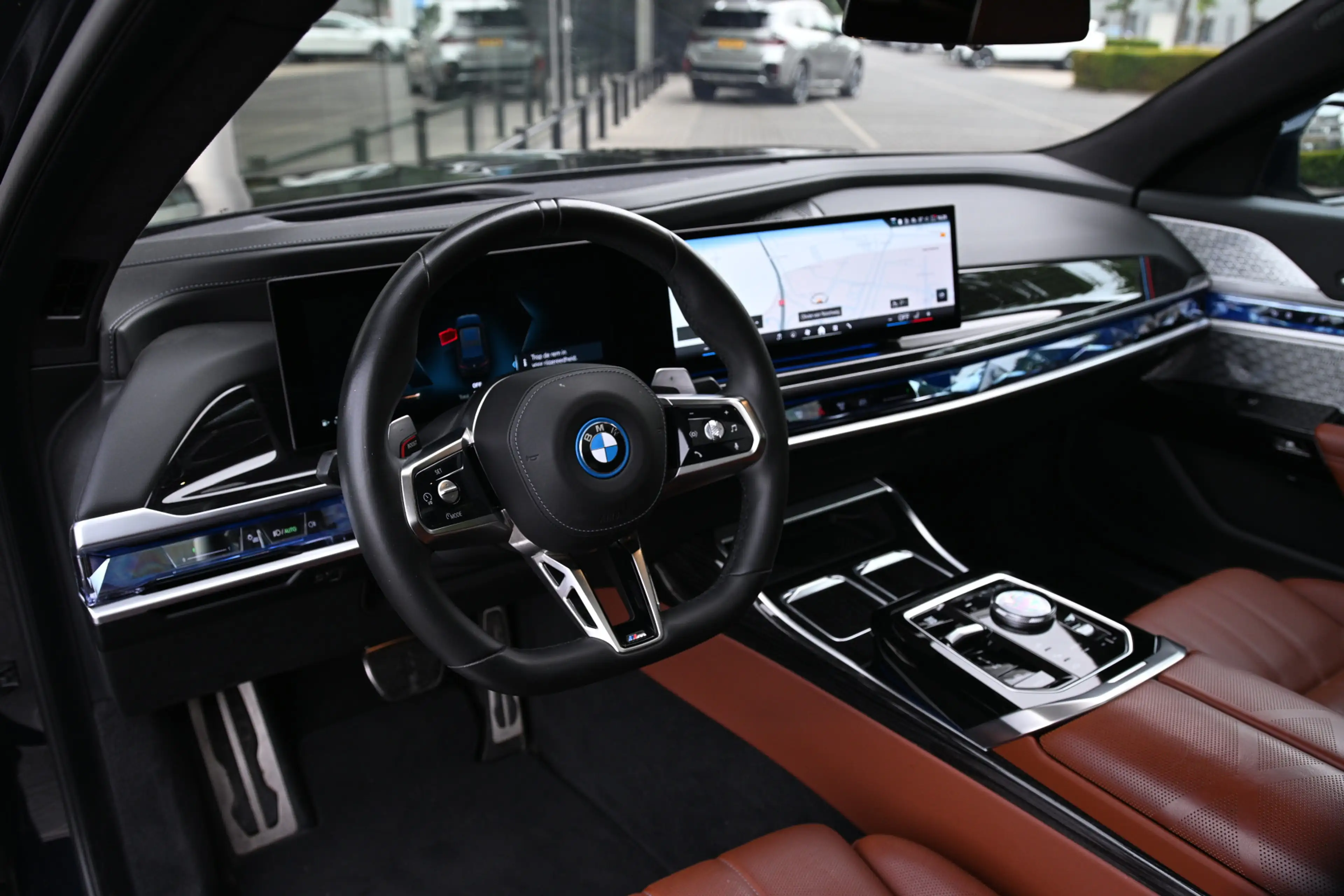 BMW 750 7 Serie 750e xDrive M Sport Automaat / Panoramadak — photo 6