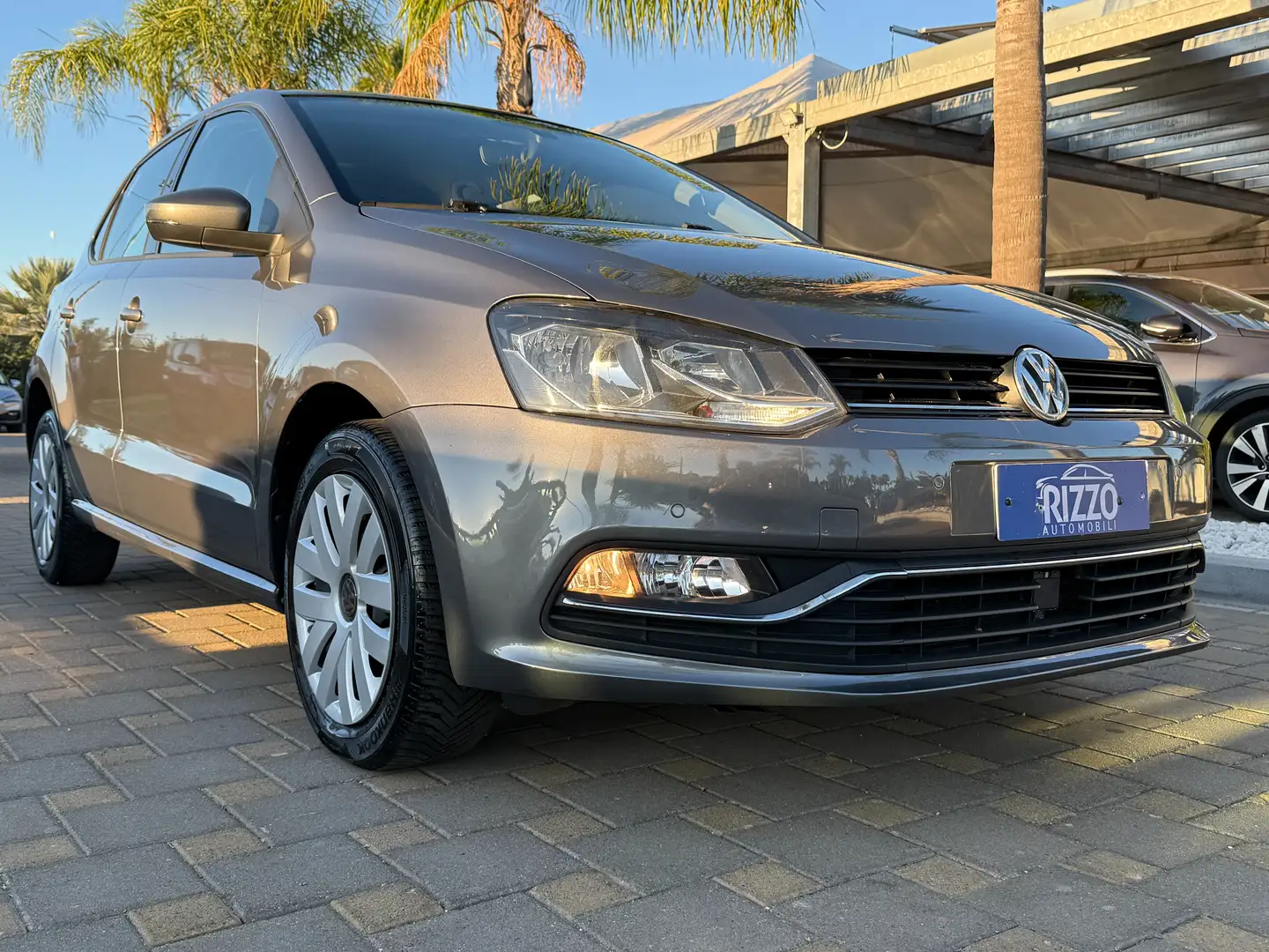 Volkswagen Polo 1.4TDI 90CV LIFE 5P.NAVICLIMAPDC ACC 12/2014 Grigio - 1