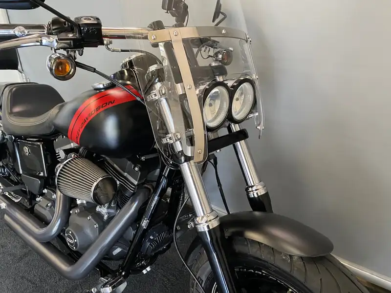 Harley-Davidson Dyna Fat Bob - foto 8