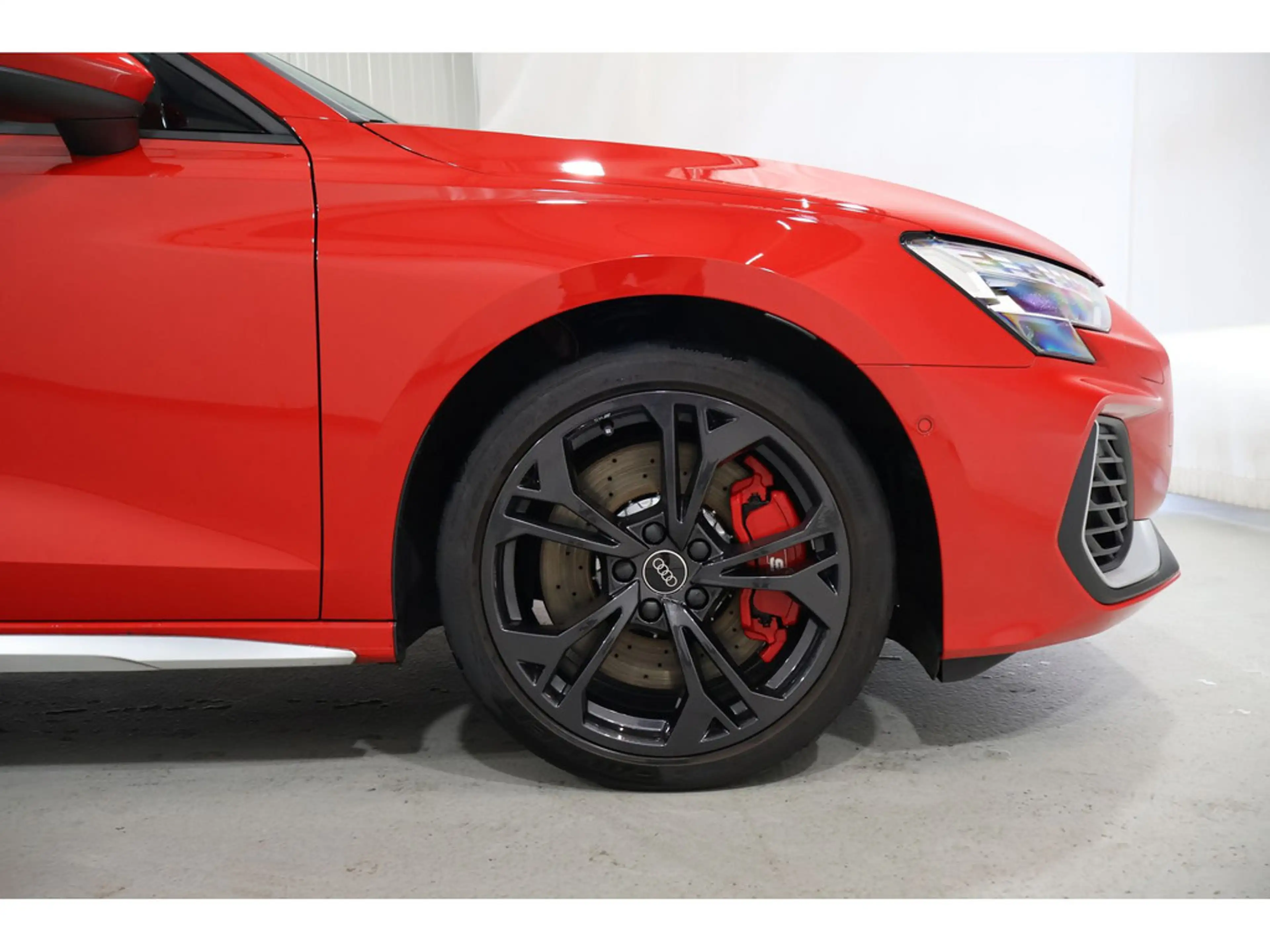 Audi S3 Sportback 2.0 TFSI quattro VC+*SH*LED — photo 6