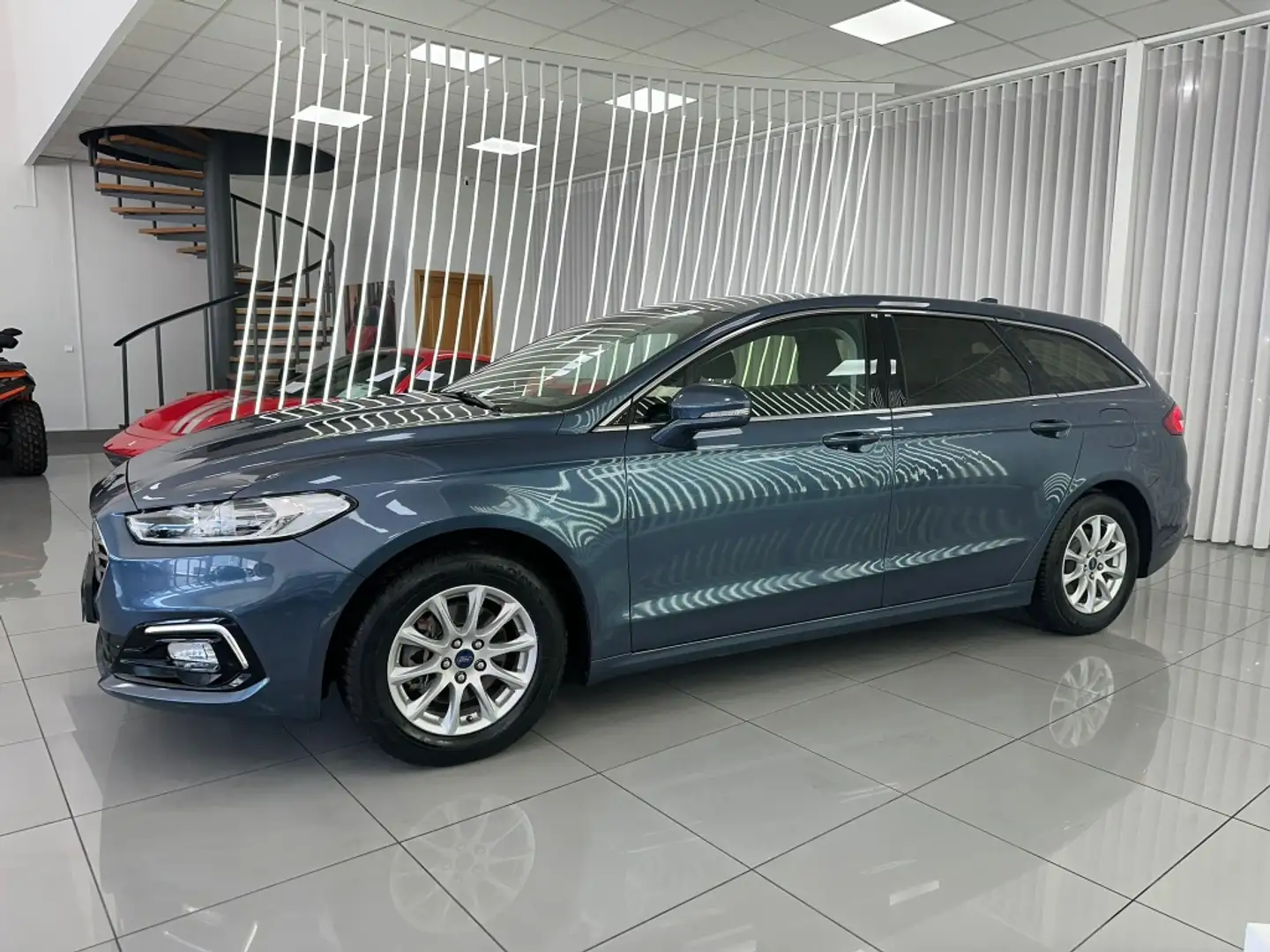 Ford Mondeo Sportbreak 2.0TDCI Trend 150 Azul - 2
