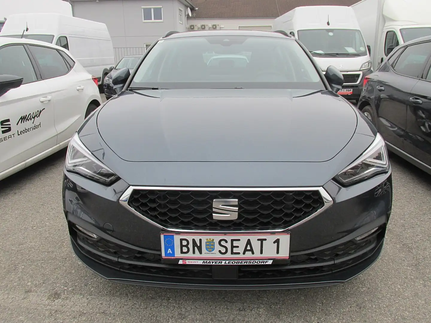 SEAT Leon SP Style TDI DSG Šedá - 2