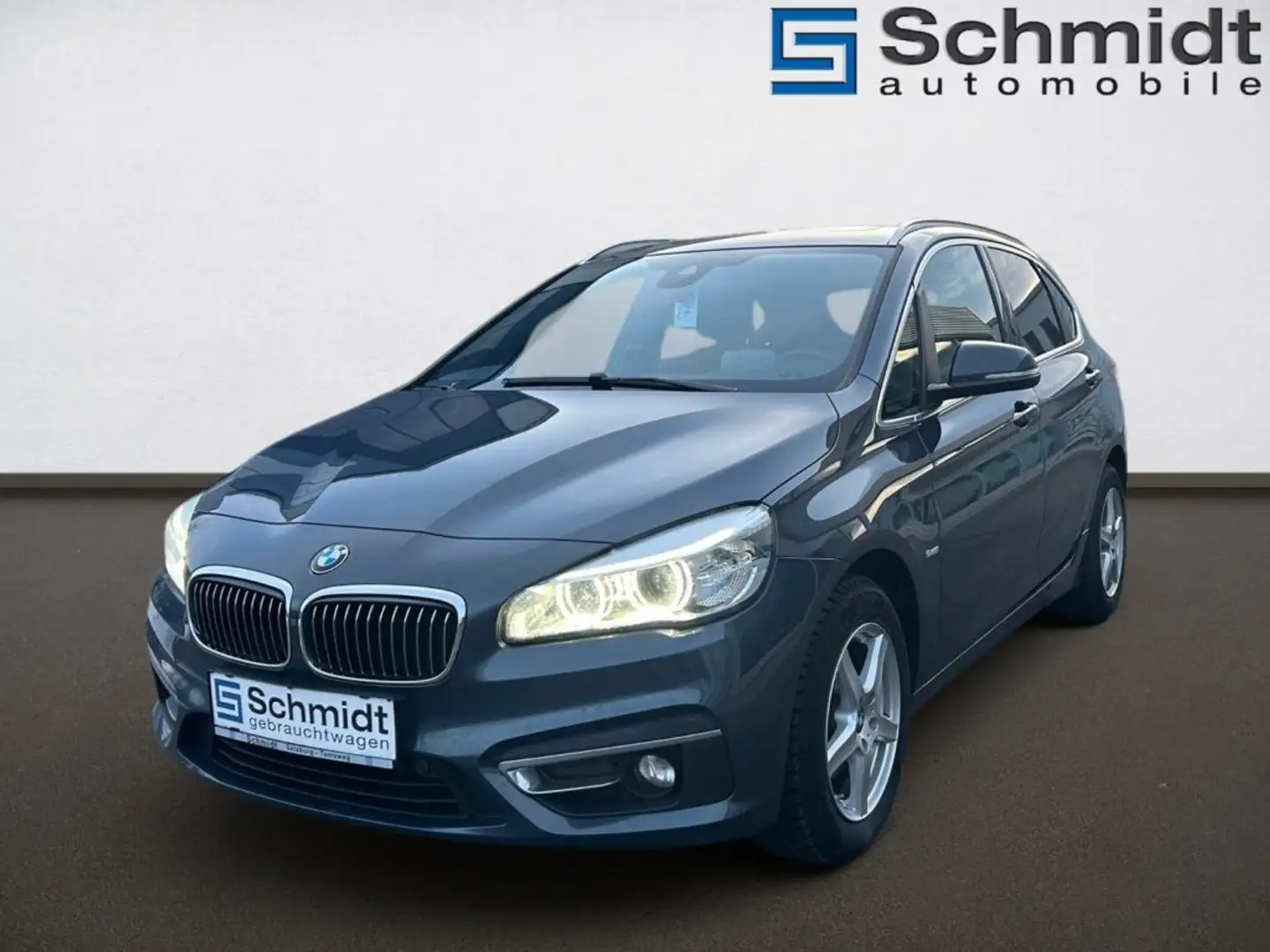 BMW 216 d Active Tourer Grau - 1