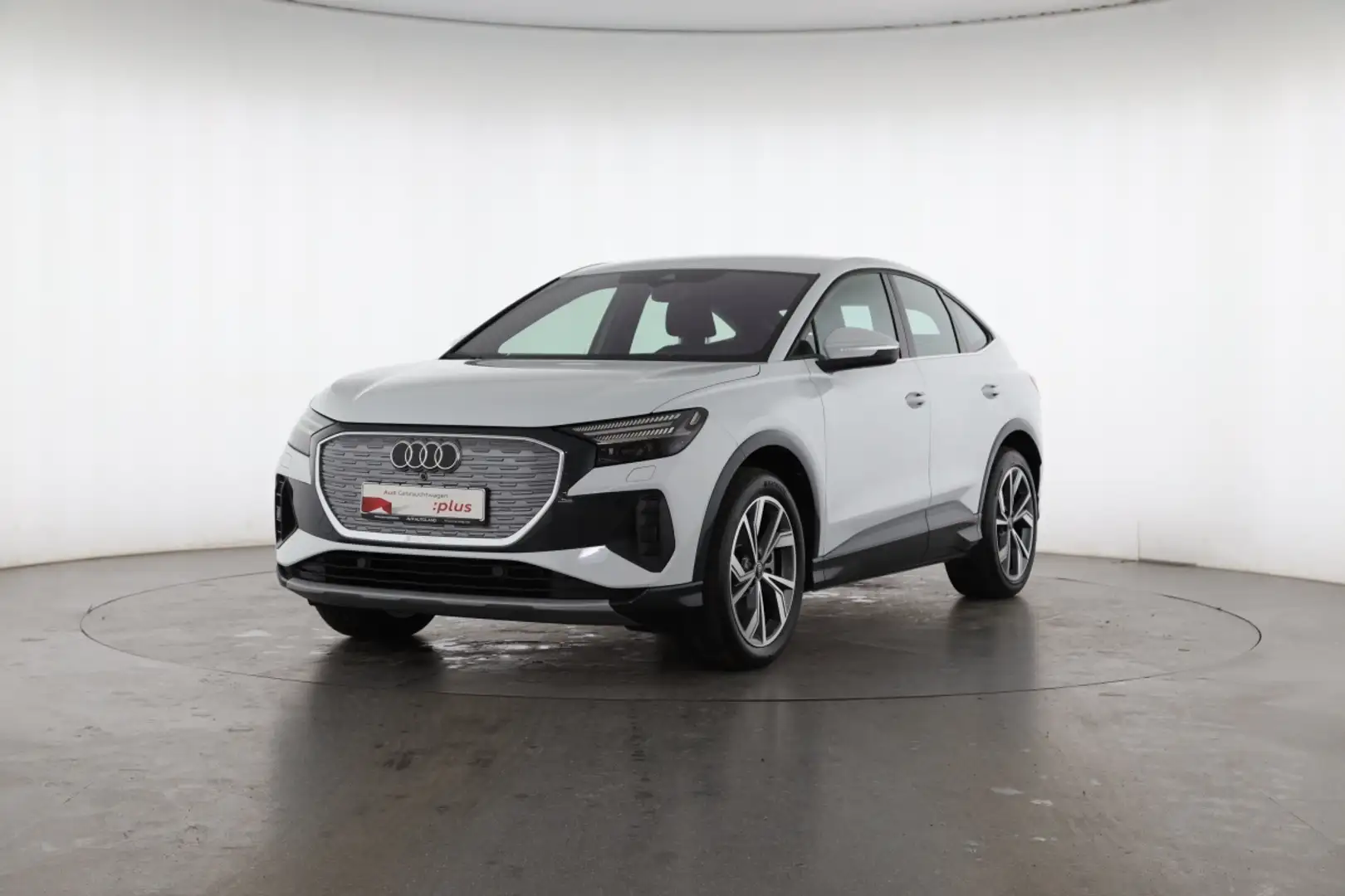 Audi Q4 e-tron Q4 Sportback 45 e-tron quattro | MMI NAVI + | Weiß - 2