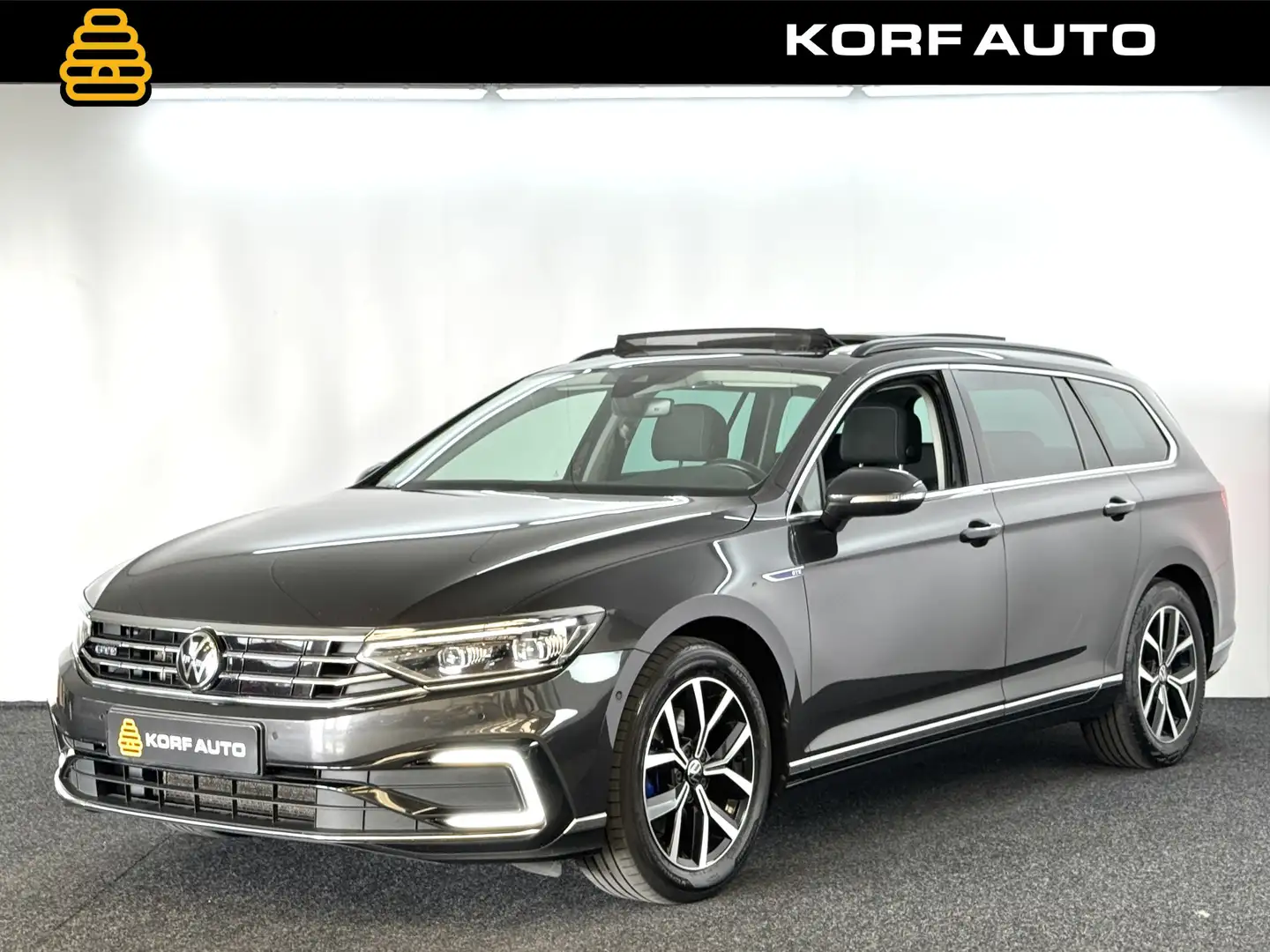 Volkswagen Passat Variant 1.4 TSI PHEV GTE / Pano / Camera / DigiCock Gris - 1