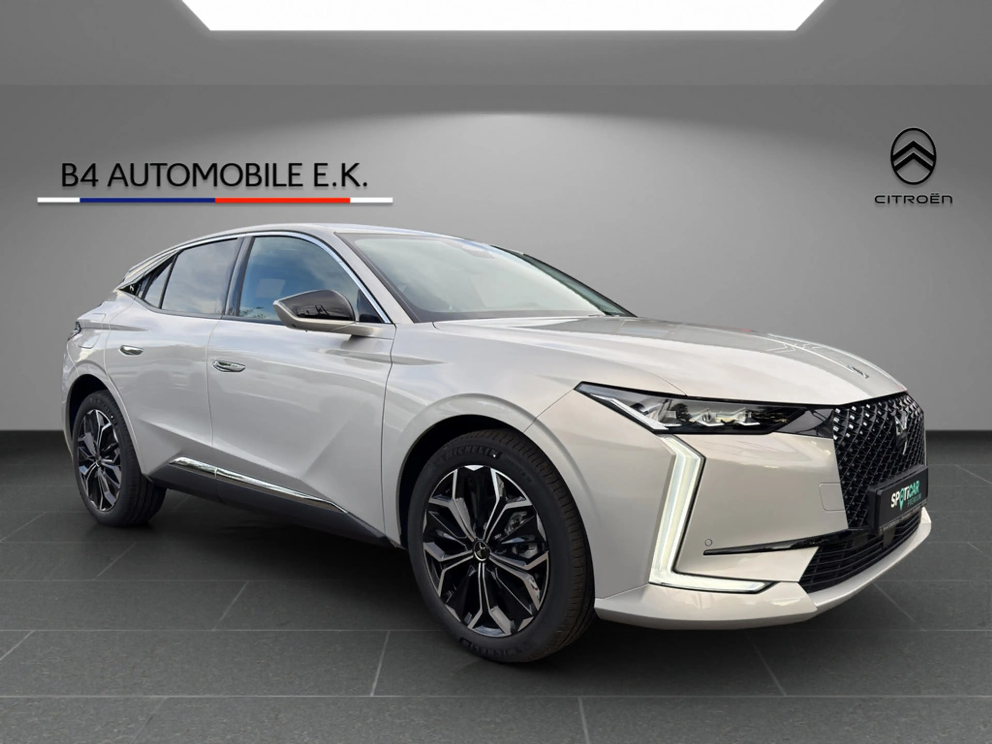 DS Automobiles DS 4 Etoile HDI 130 EAT8 HUD LED NAVI ACC — photo 3