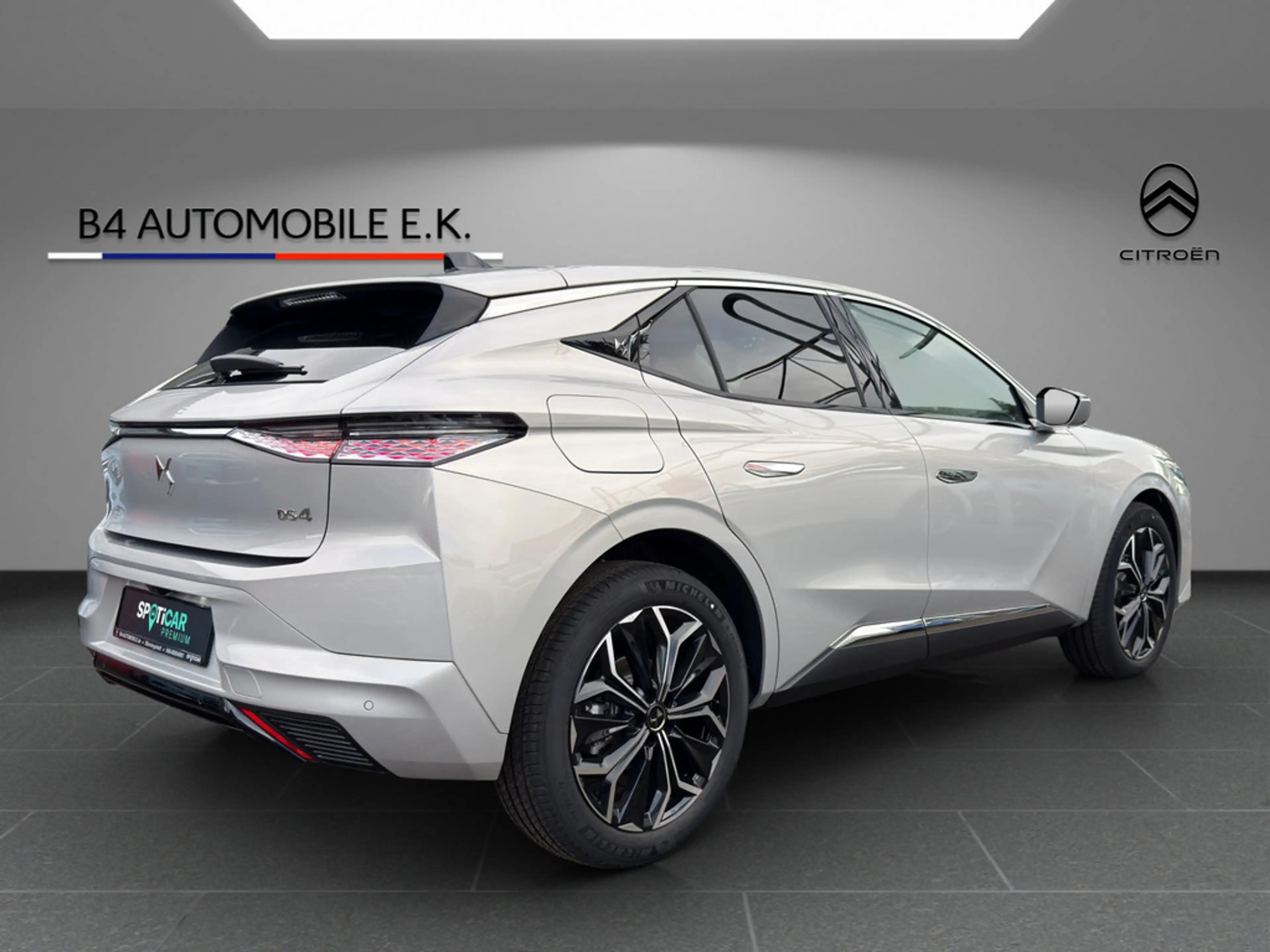 DS Automobiles DS 4 Etoile HDI 130 EAT8 HUD LED NAVI ACC — photo 5