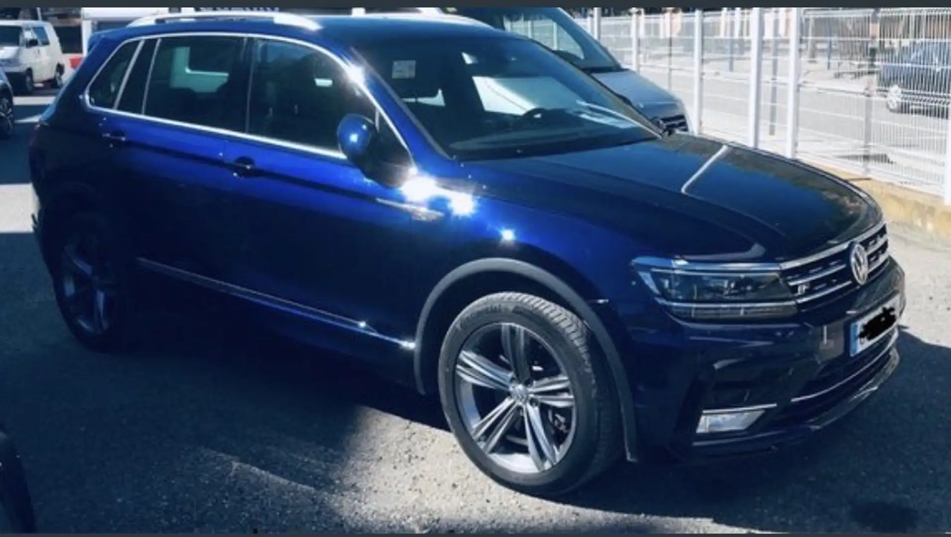 Volkswagen Tiguan 2.0TDI Sport 4Motion DSG 140kW - 1