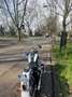 Harley-Davidson Deluxe Softail Deluxe 1585 FLSTN plava - thumbnail 3