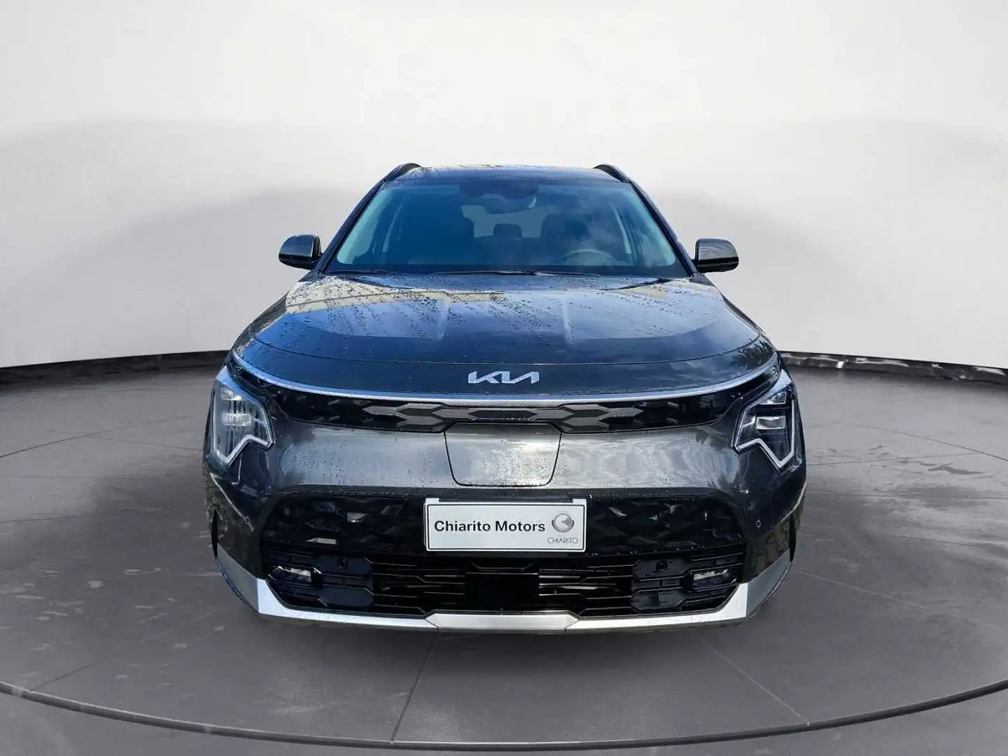 Kia e-Niro 2ª serie 64,8 kWh Evolution Grigio - 2