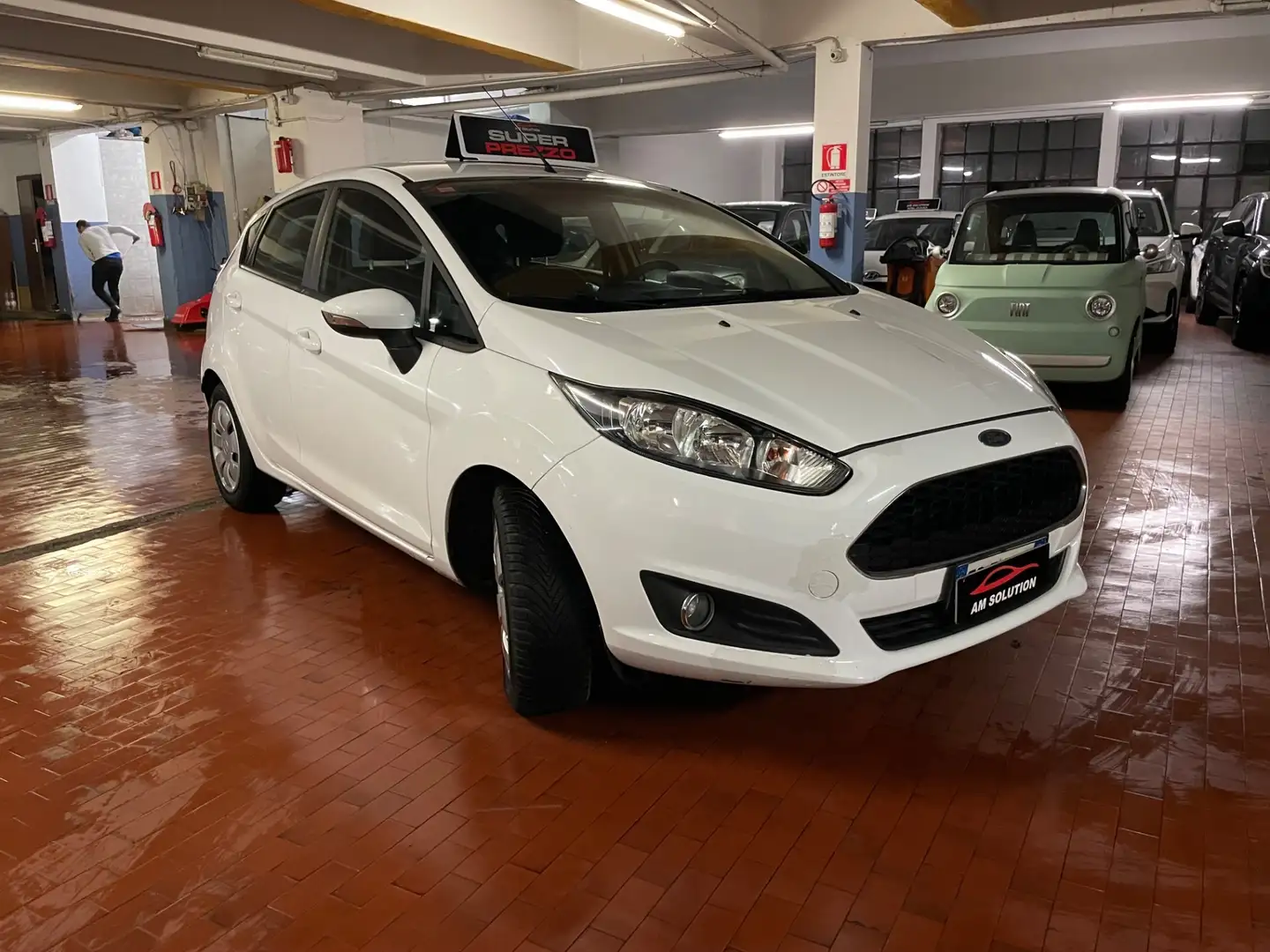 Ford Fiesta Fiesta 1.0 Neopatentati Euro 6 Blanc - 2