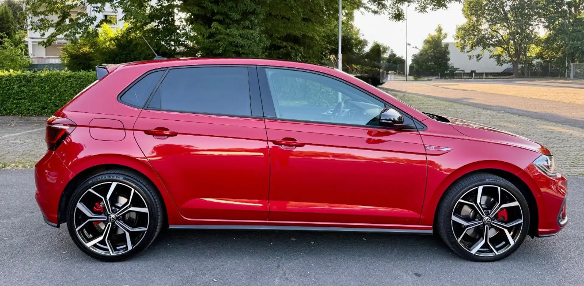 Volkswagen Polo GTI 2.0 tsi dsg 18” - 2