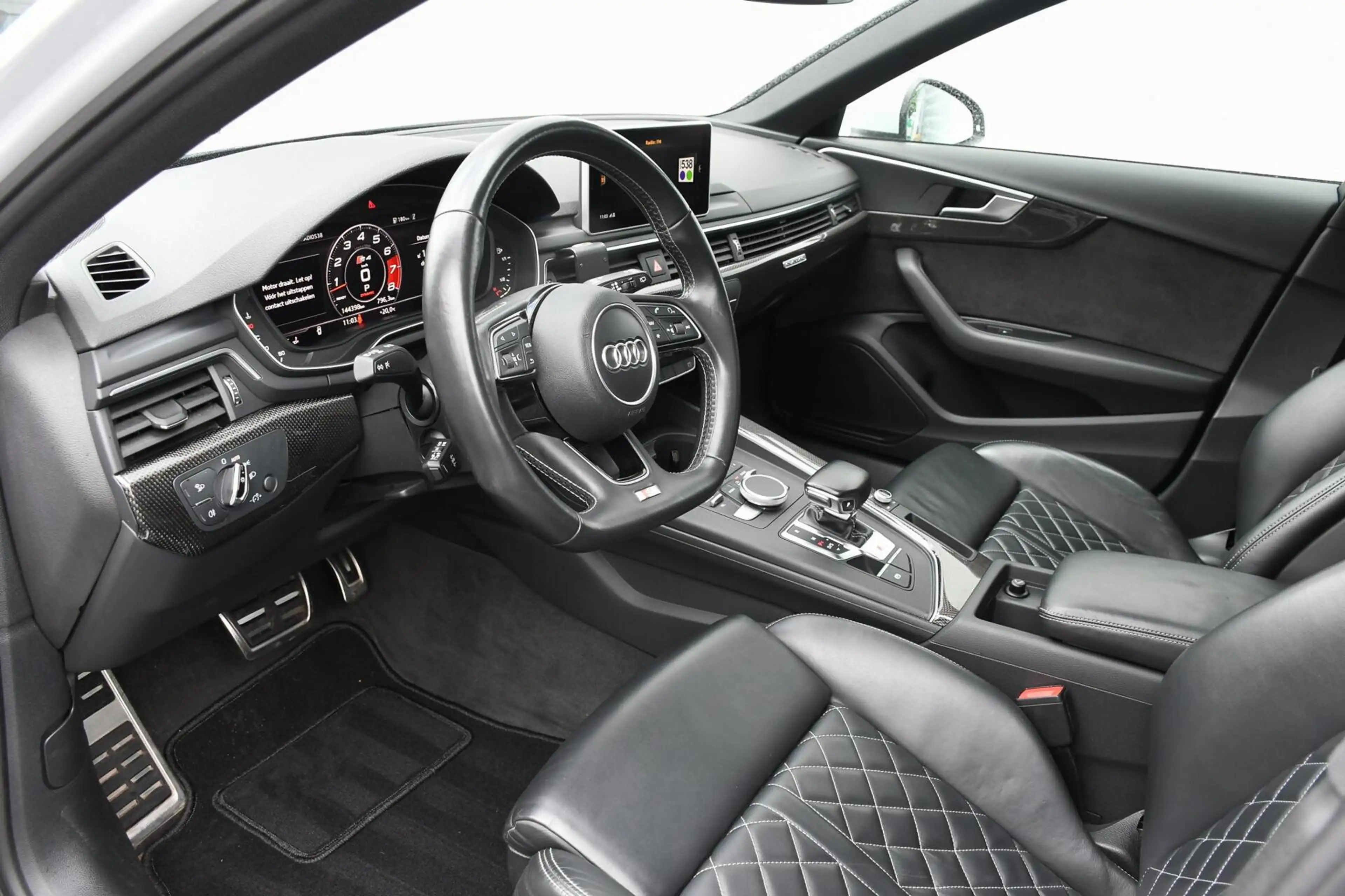 Audi S4 Avant 3.0 TFSI Quattro Pro Line Plus Panoramadak R — photo 4