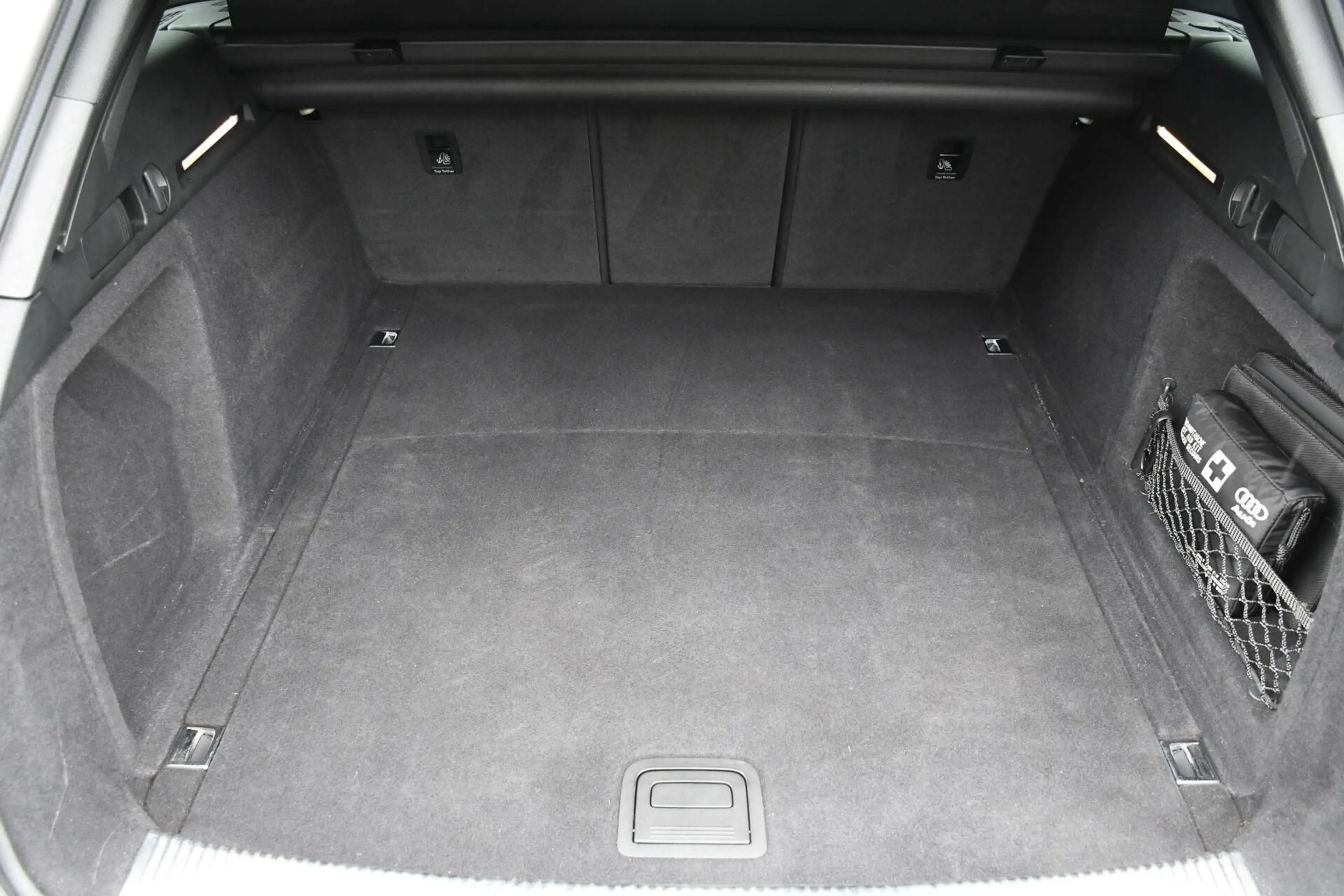 Audi S4 Avant 3.0 TFSI Quattro Pro Line Plus Panoramadak R — photo 37