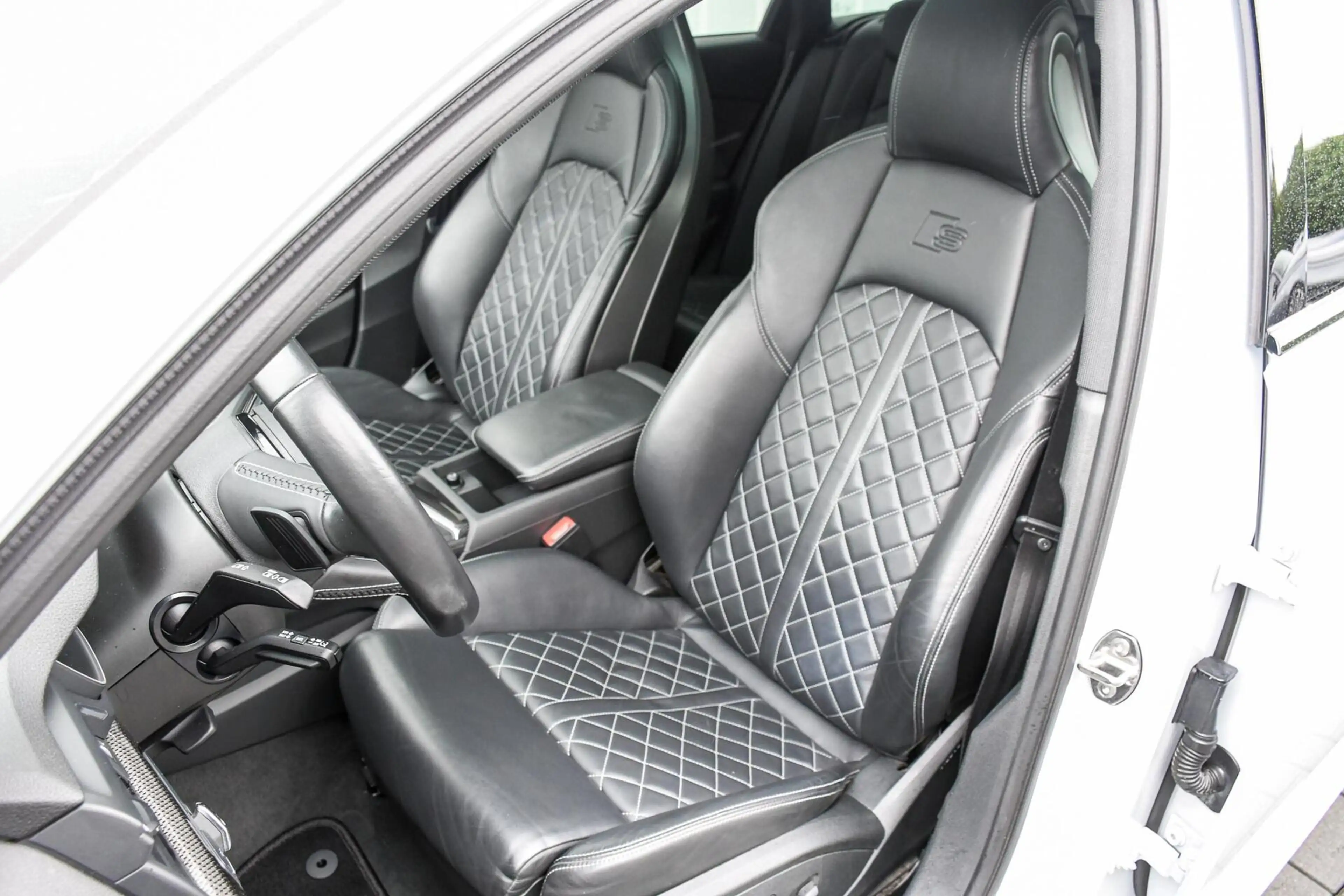 Audi S4 Avant 3.0 TFSI Quattro Pro Line Plus Panoramadak R — photo 5