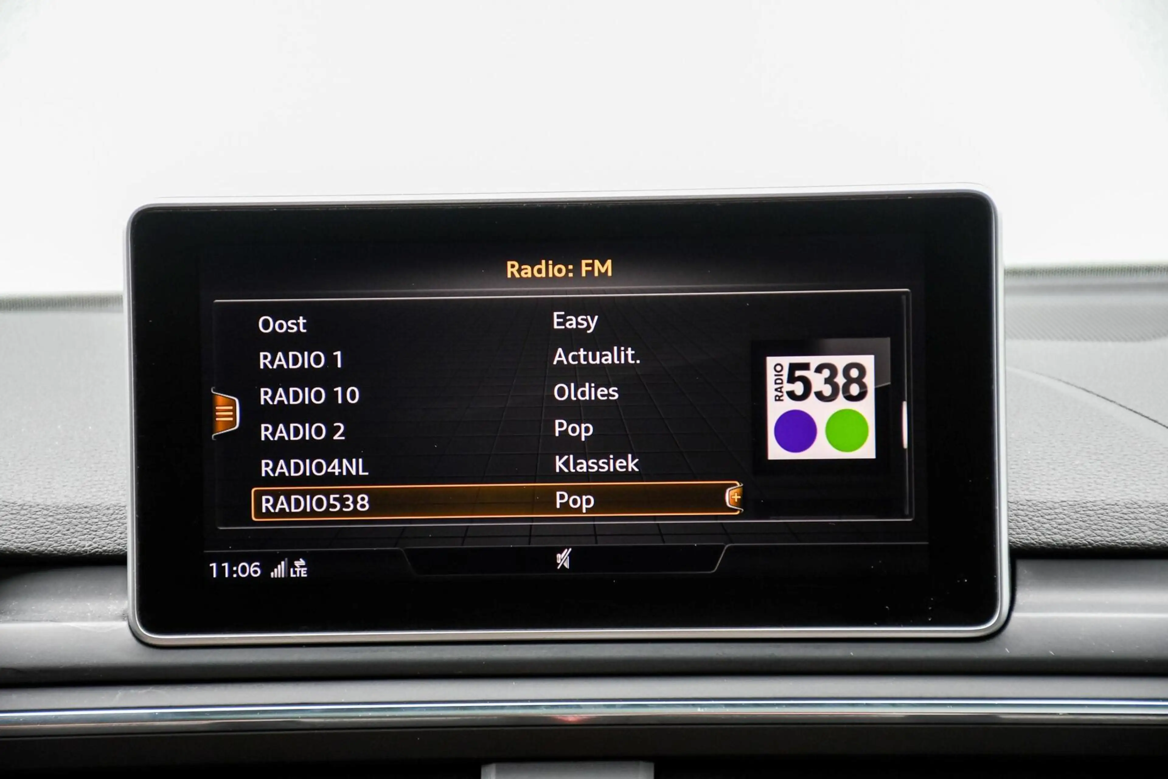Audi S4 Avant 3.0 TFSI Quattro Pro Line Plus Panoramadak R — photo 34