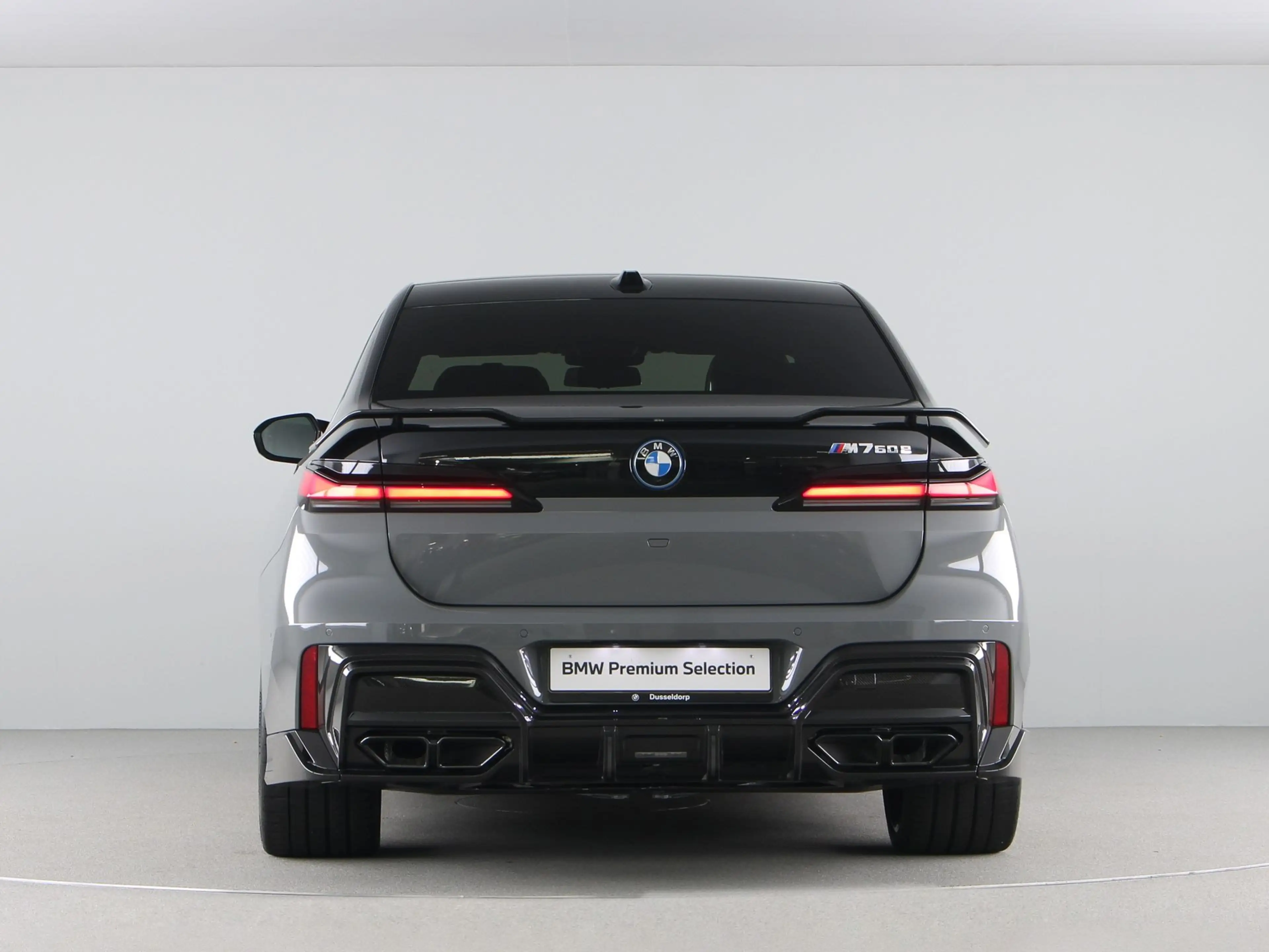 BMW 760 7 Serie M760e xDrive - Larte design — photo 11