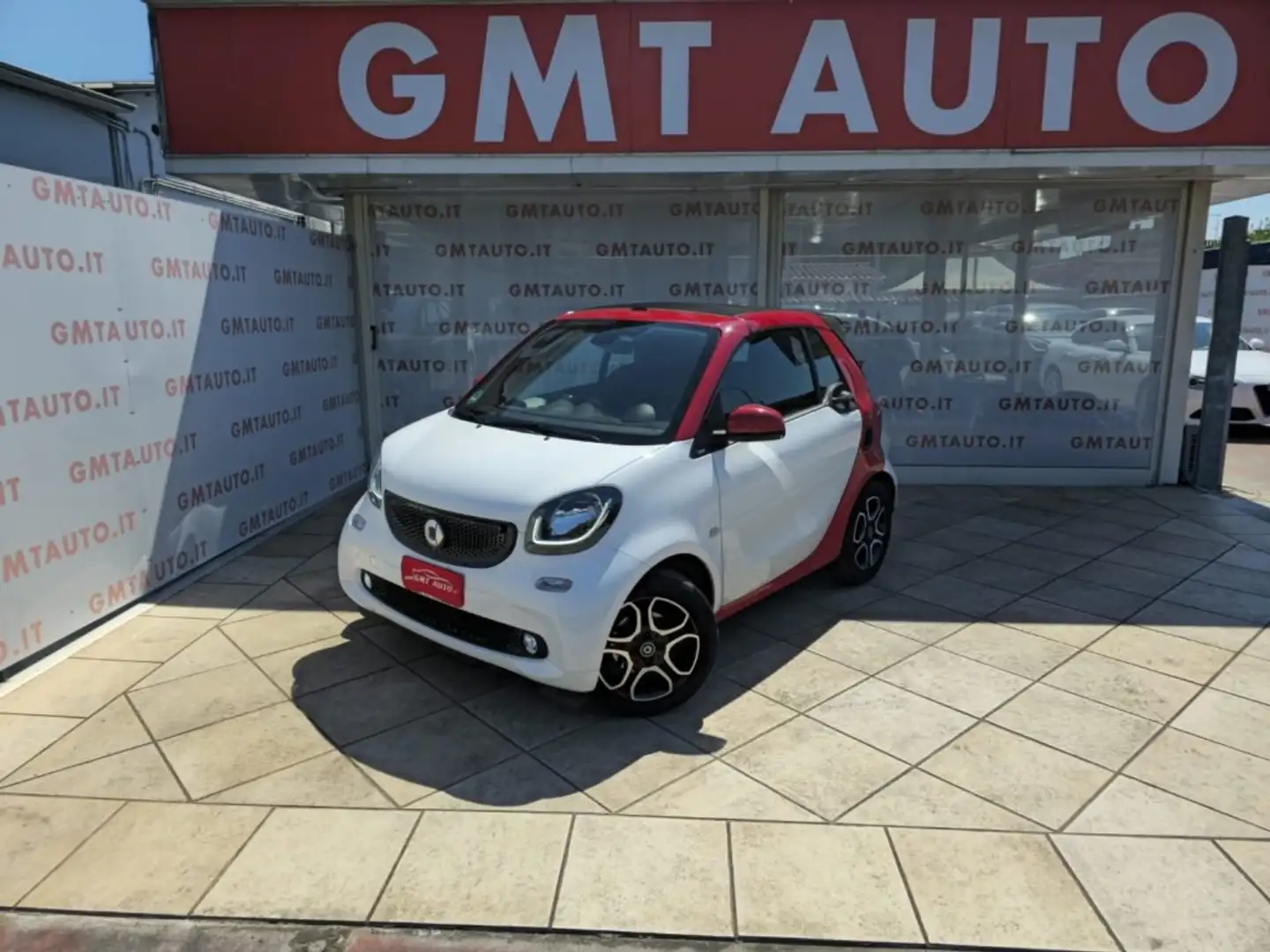 smart forTwo 0.9 90CV PRIME CABRIO PELLE NAVI Wit - 1