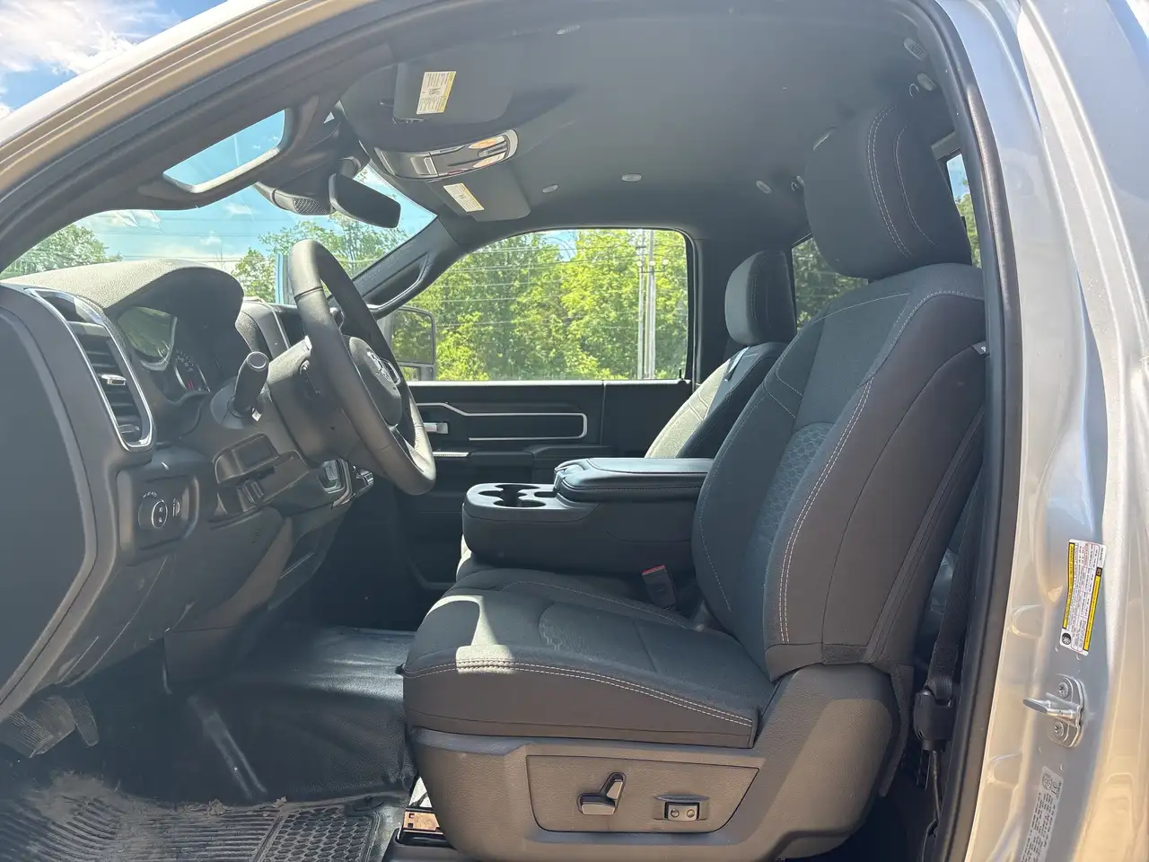 RAM 2500 photo RAM 2500