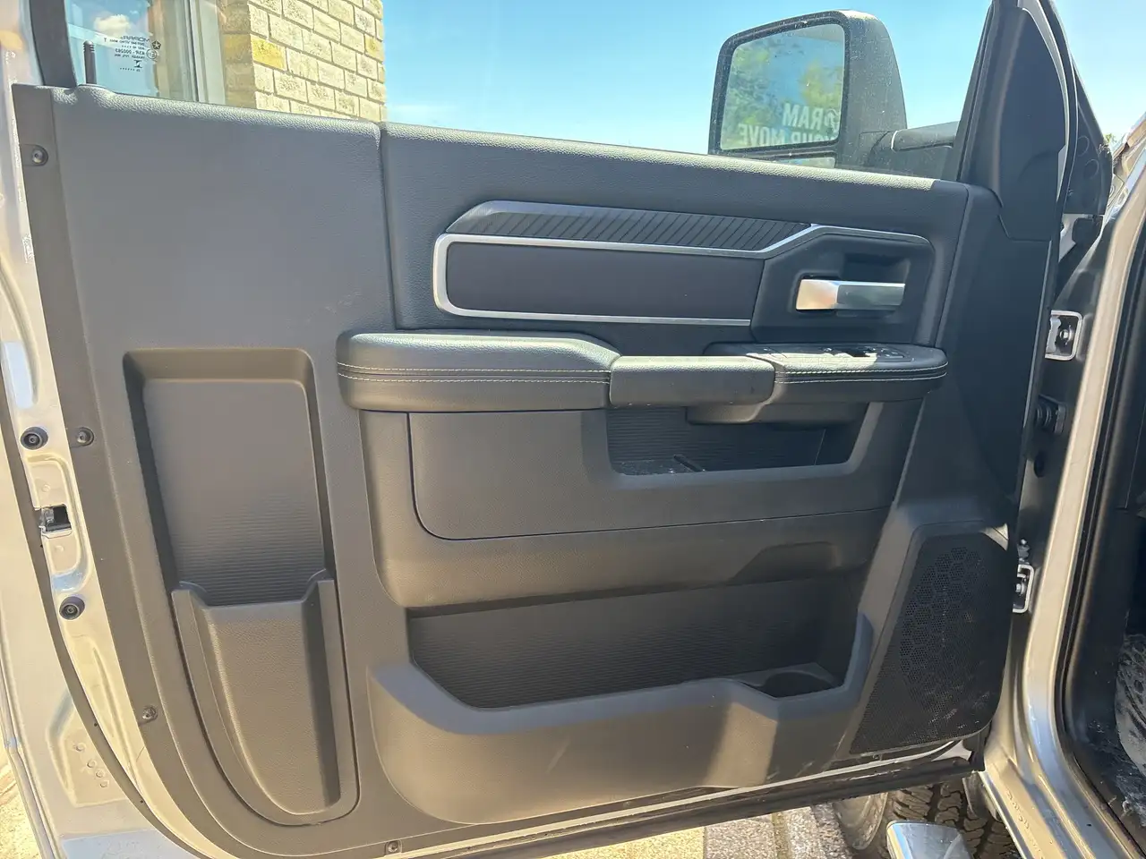RAM 2500 photo RAM 2500
