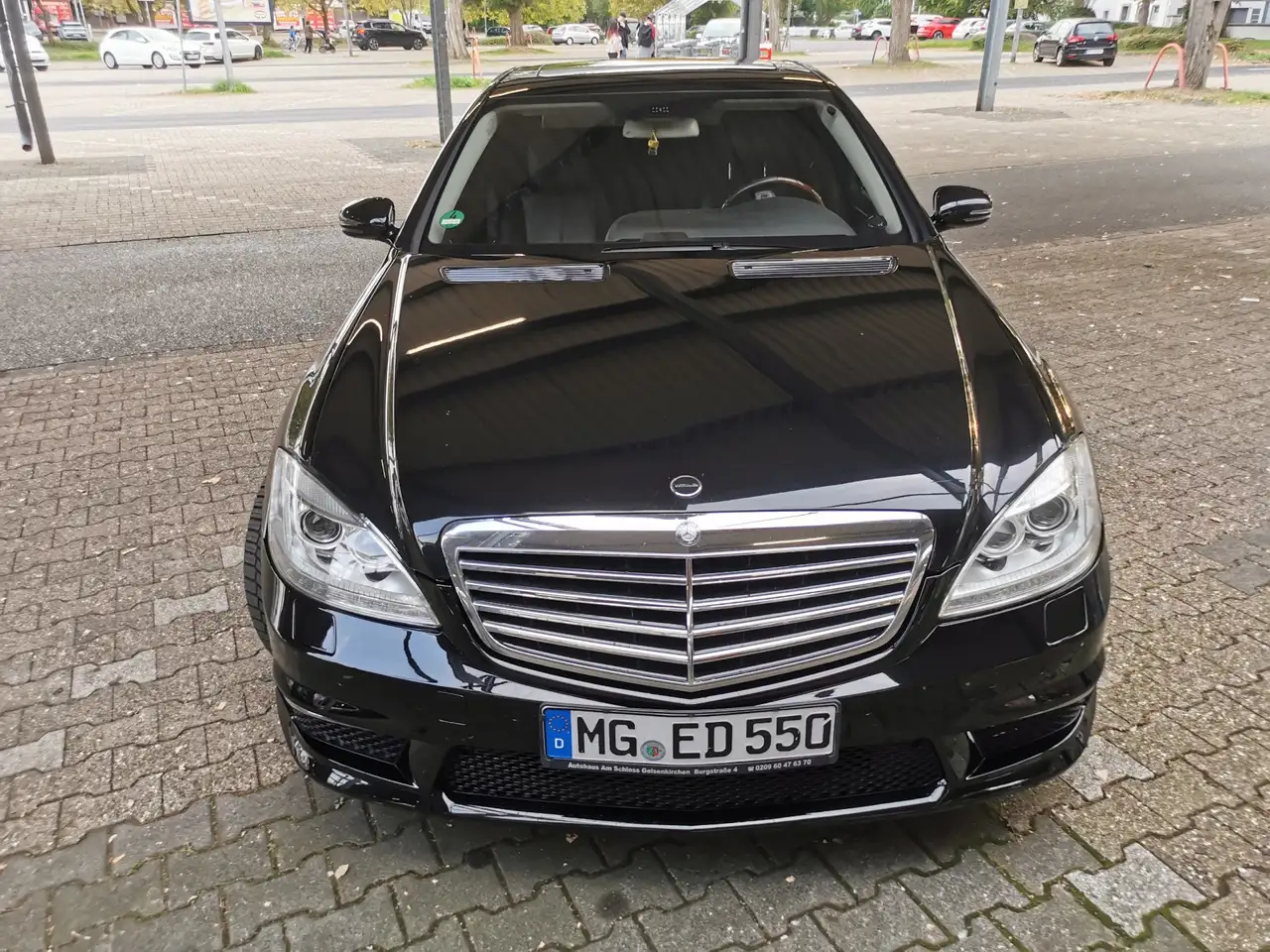 Mercedes-Benz S 500
