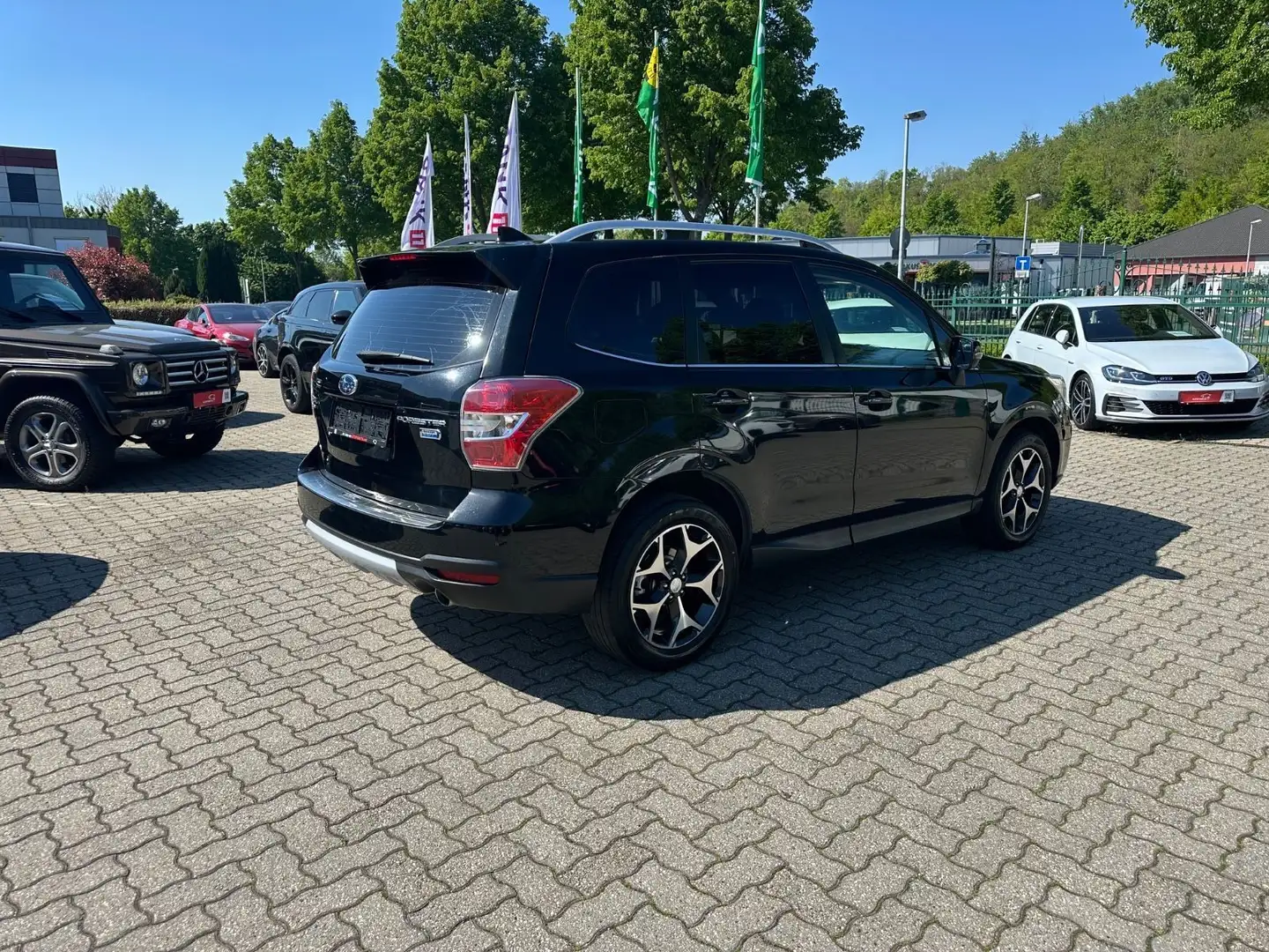 Subaru Forester 2.0D Exclusive Xenon NAV Kam Panora SHZ Černá - 2