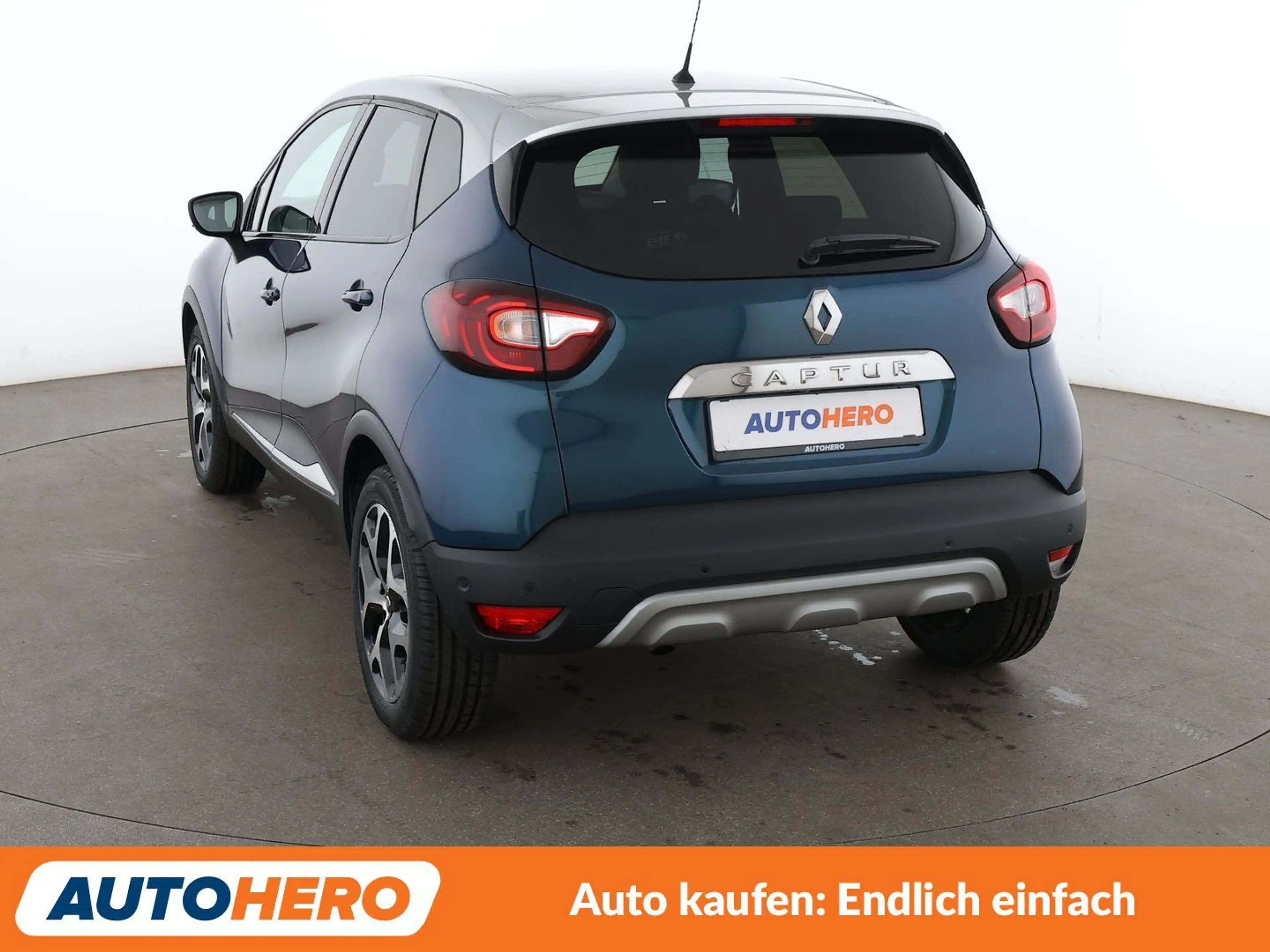 Renault Captur 1.2 TCe Energy Crossborder*NAVI*LED*PDC*SHZ*KLIMA* — photo 4