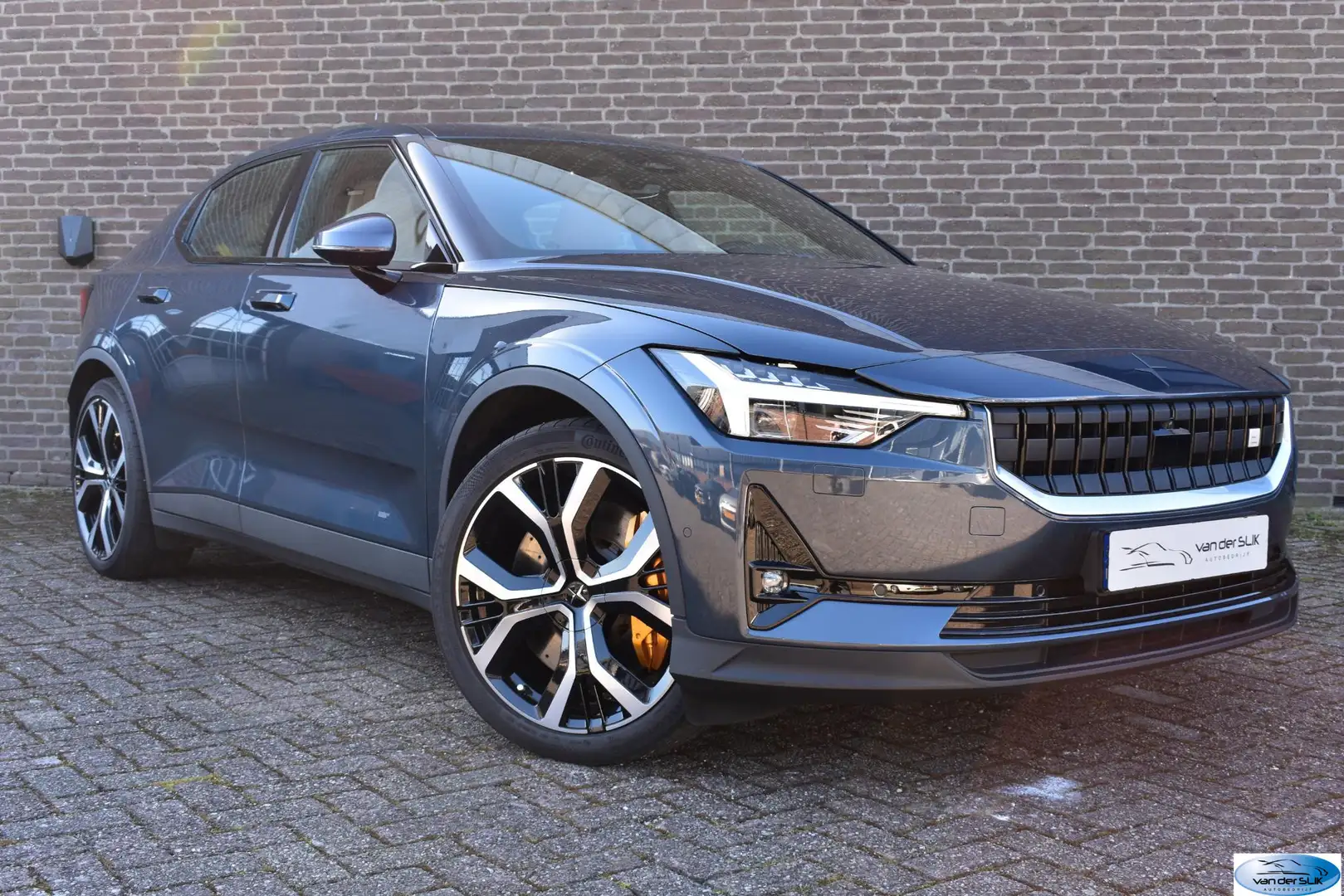 Polestar 2 Long Range Dual Motor Launch Edition 78kWh Perform Modrá - 1